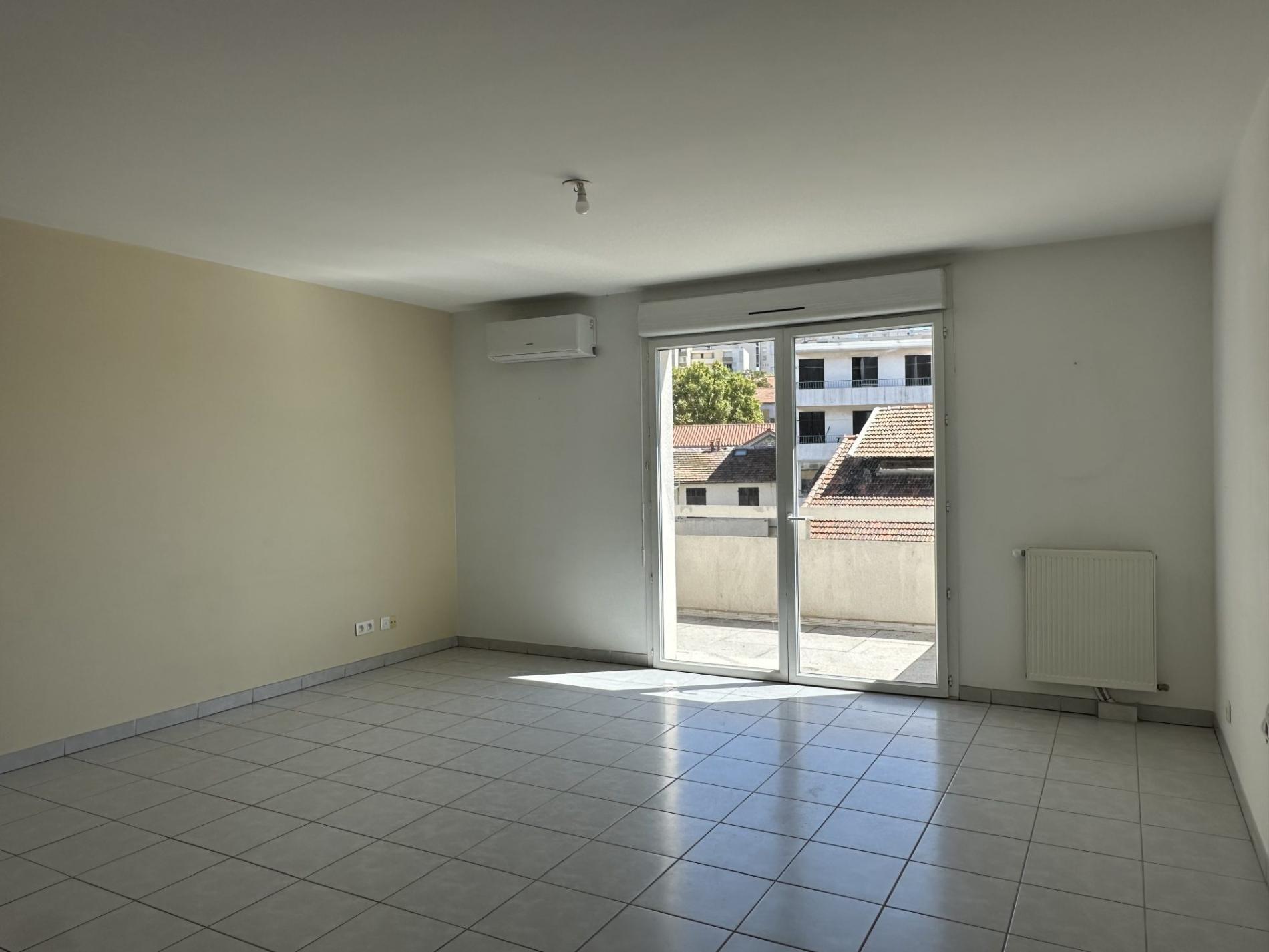 Appartement 3 pièces 65 m2 !