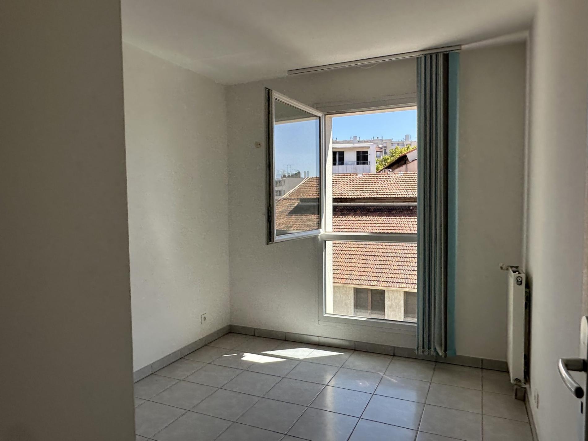 Appartement 3 pièces 65 m2 !