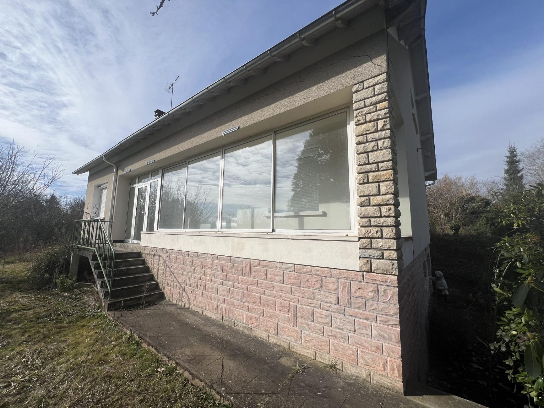 Maison sur sous-sol complet !