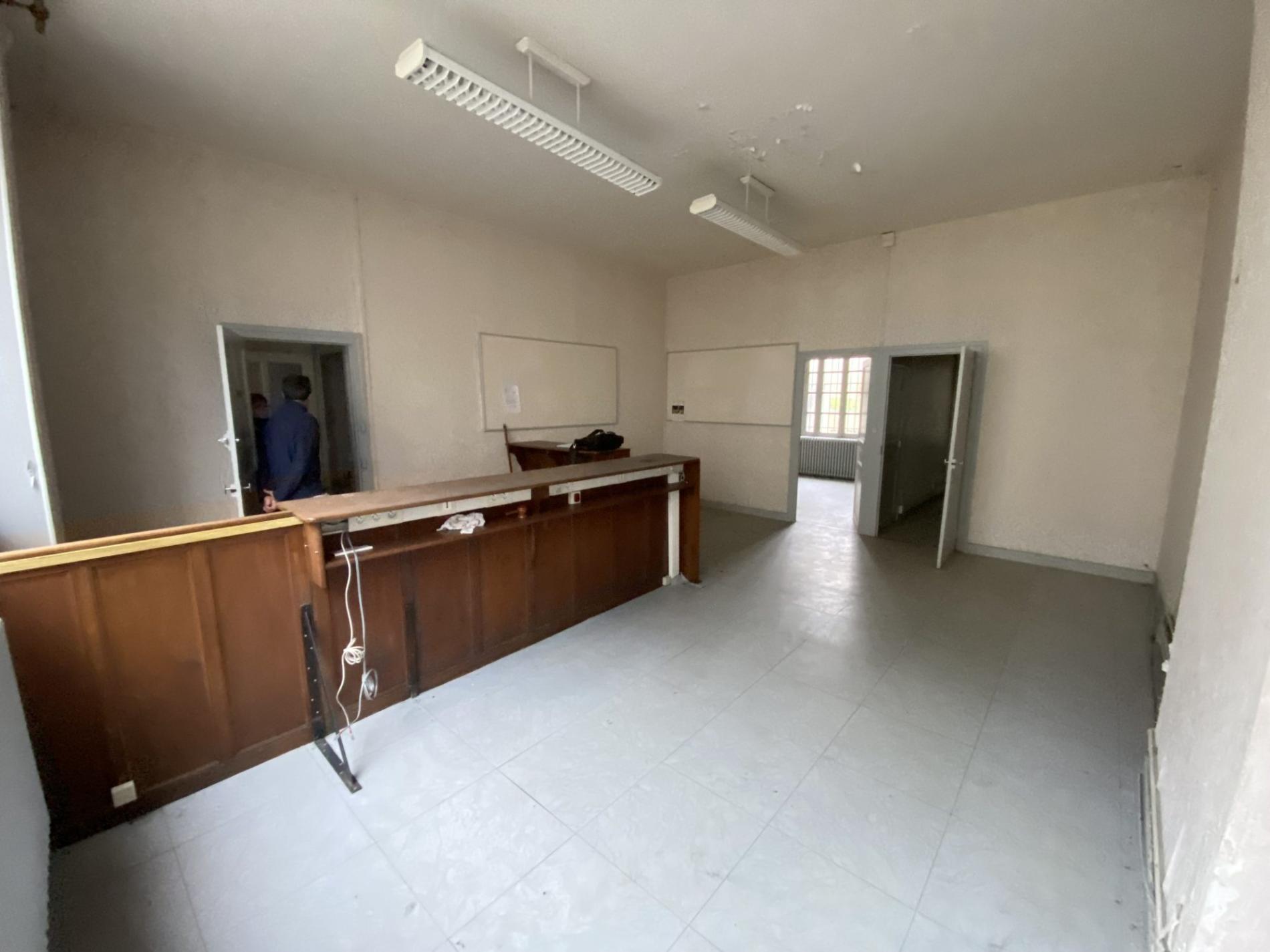 Maison de ville à rénover !