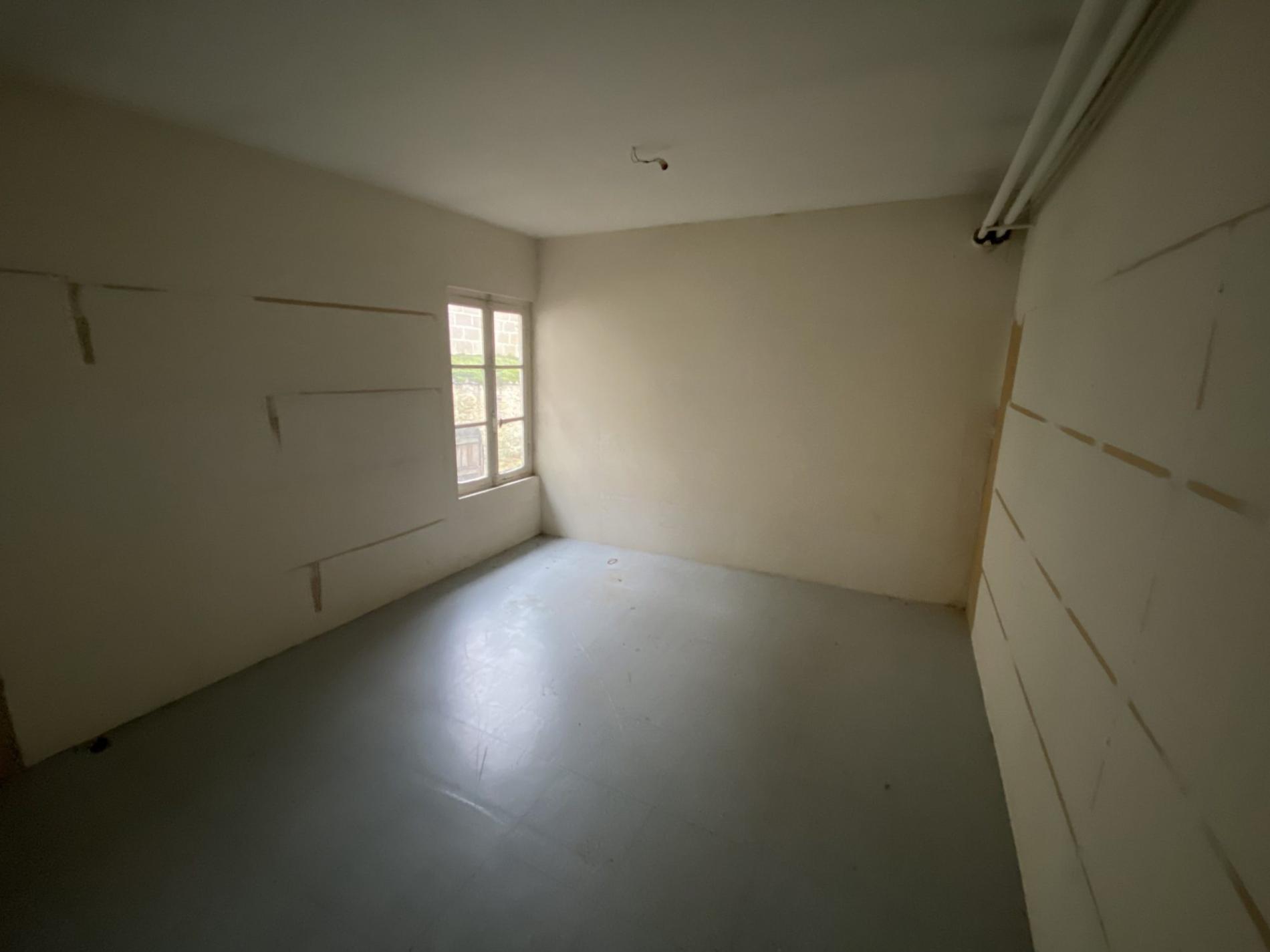 Maison de ville à rénover !