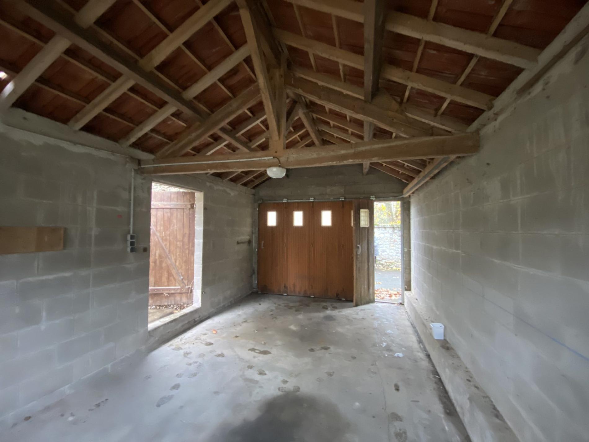 Maison de ville à rénover !