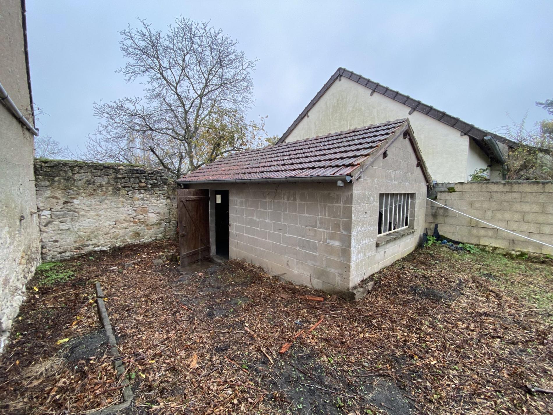 Maison de ville à rénover !