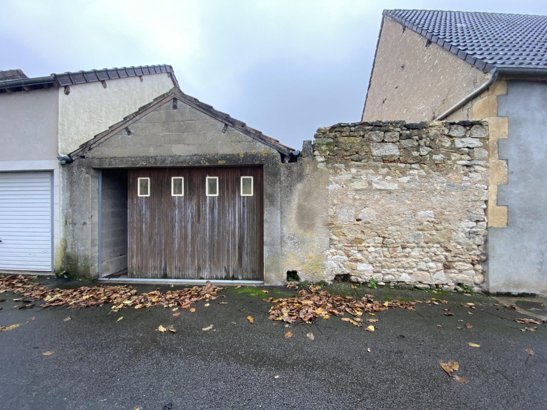 Maison de ville à rénover !