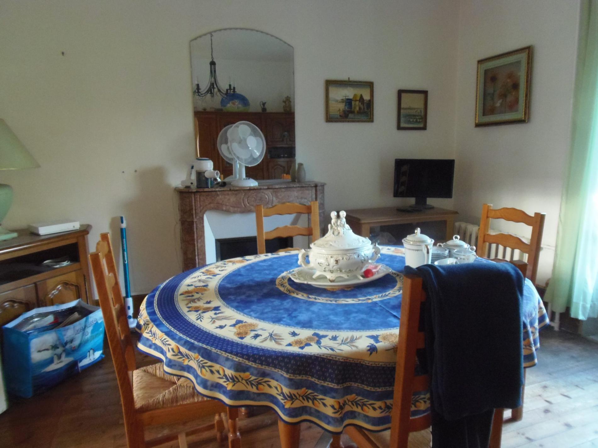 Maison avec garage de 240 m2 attenant !