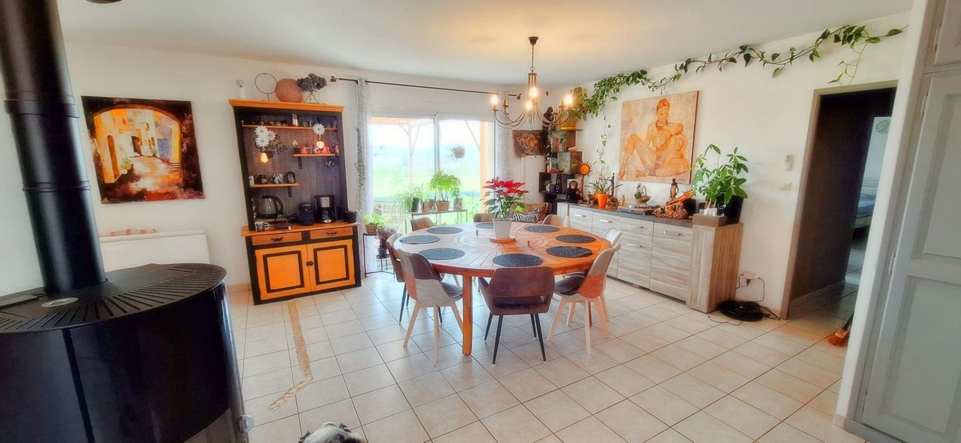 Pavillon au calme à 20min de Saint-Amand-Montrond !