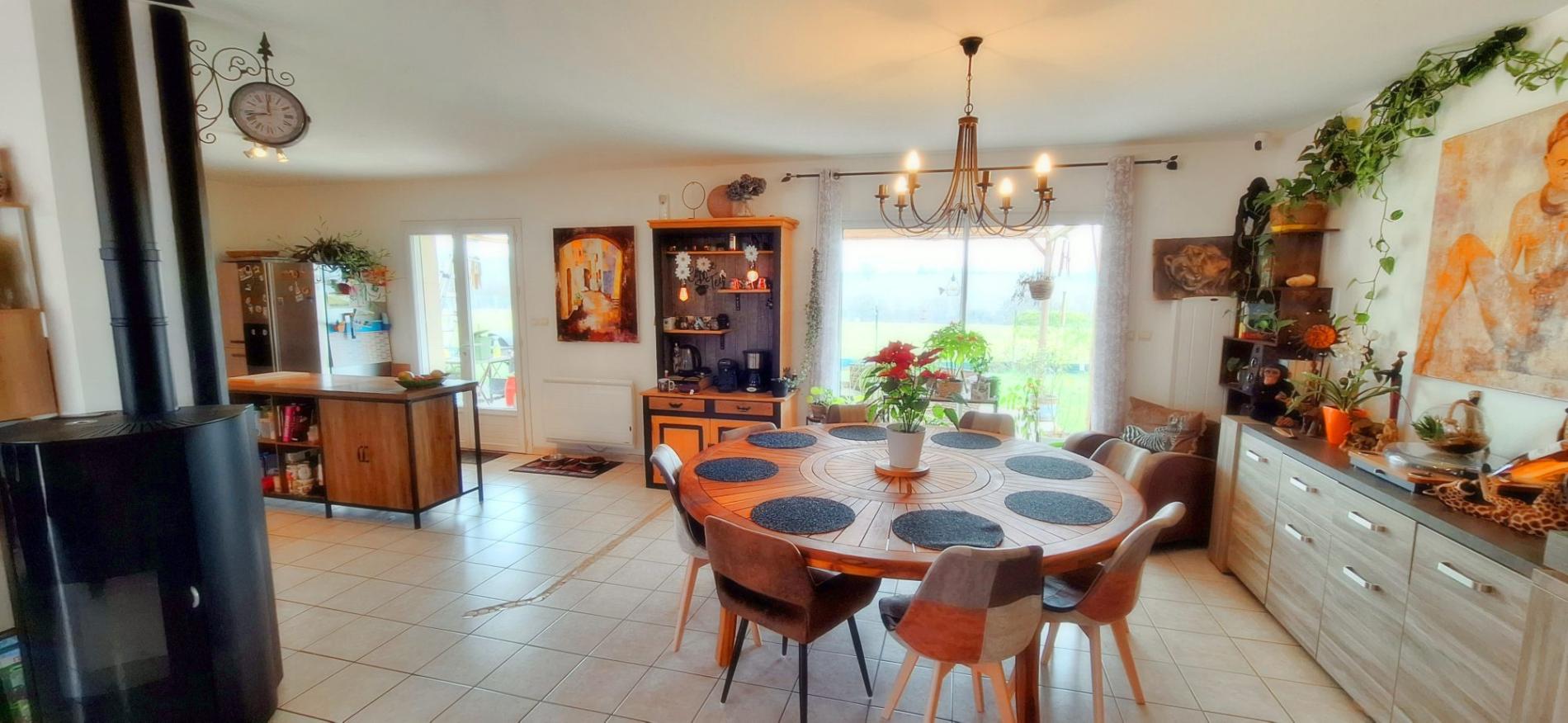 Pavillon au calme à 20min de Saint-Amand-Montrond !