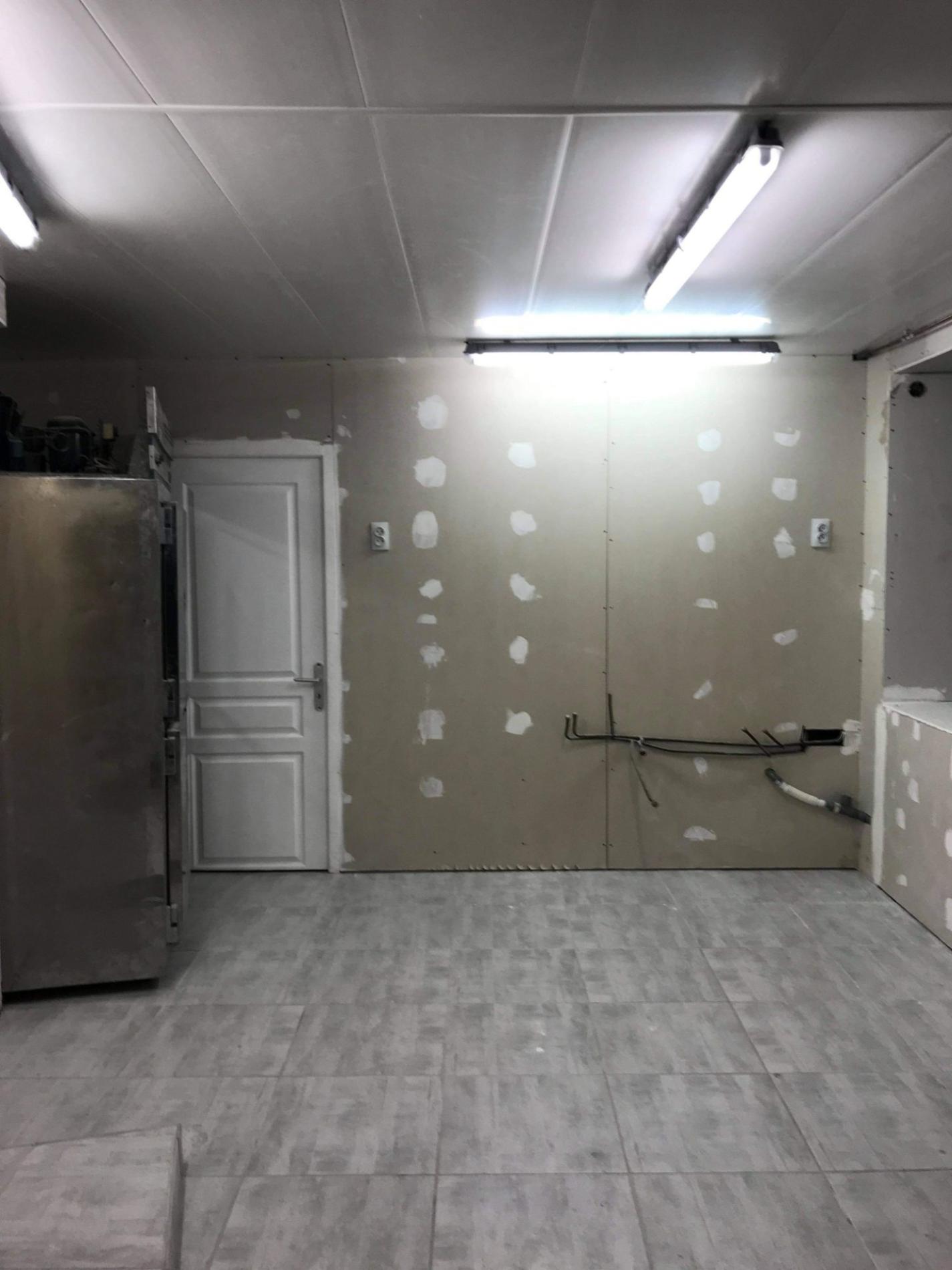 Ancien Hotel-Bar en centre ville !