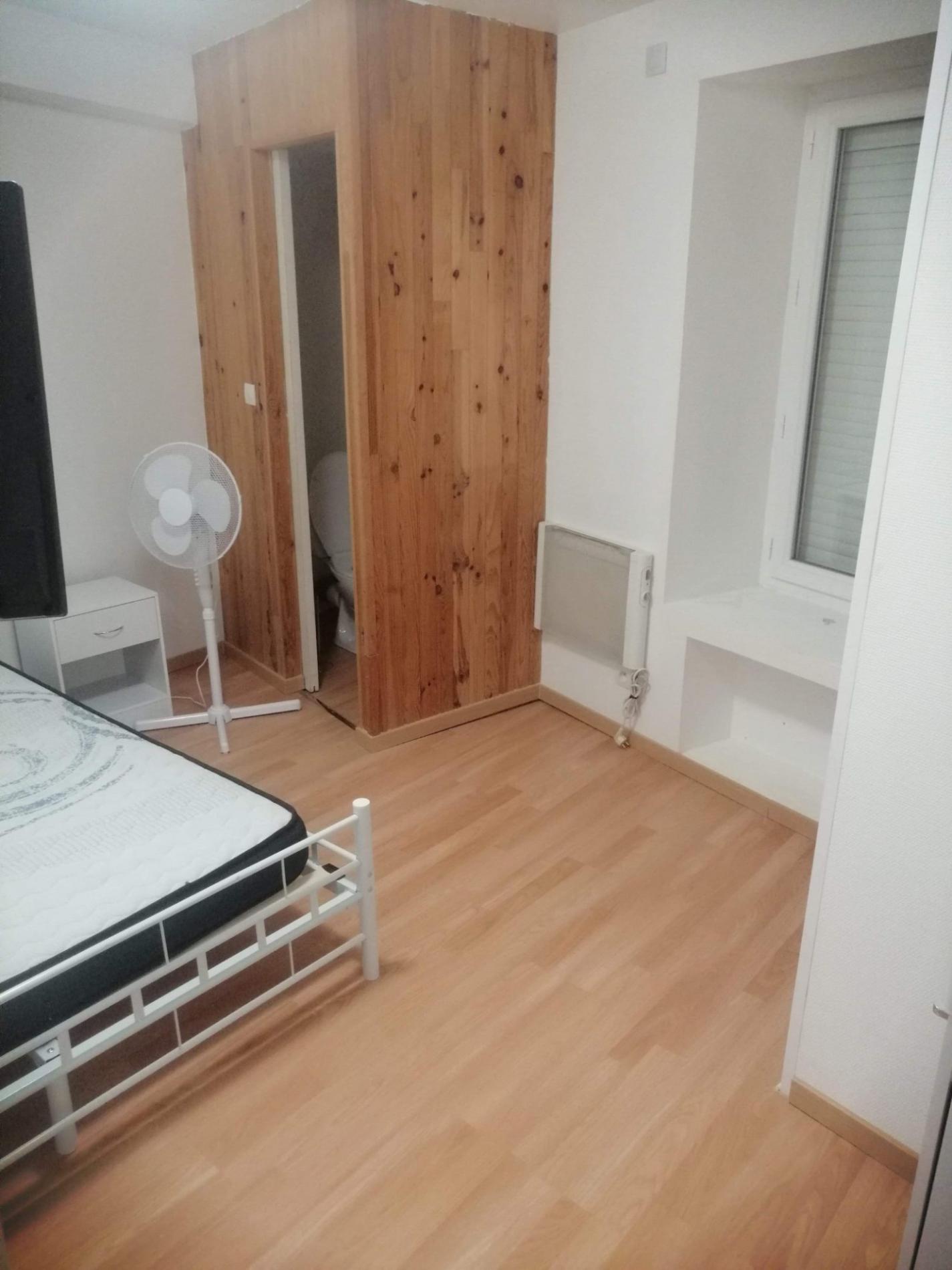 Ancien Hotel-Bar en centre ville !