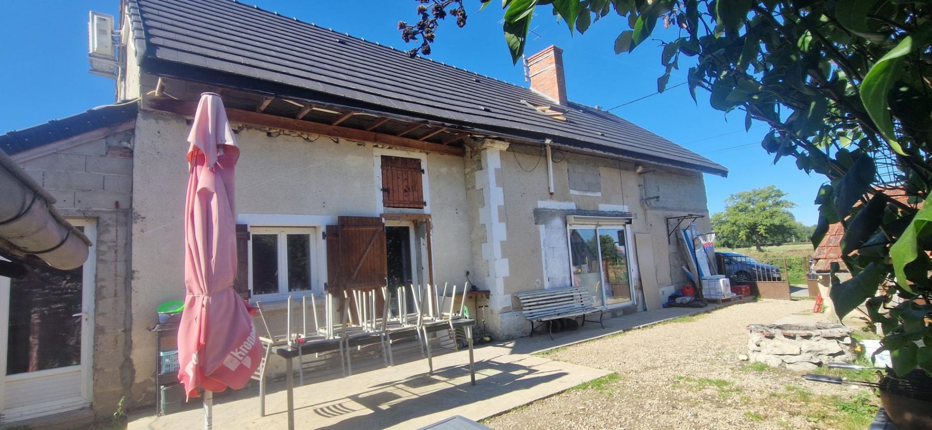 Maison de campagne à finir de rénover !