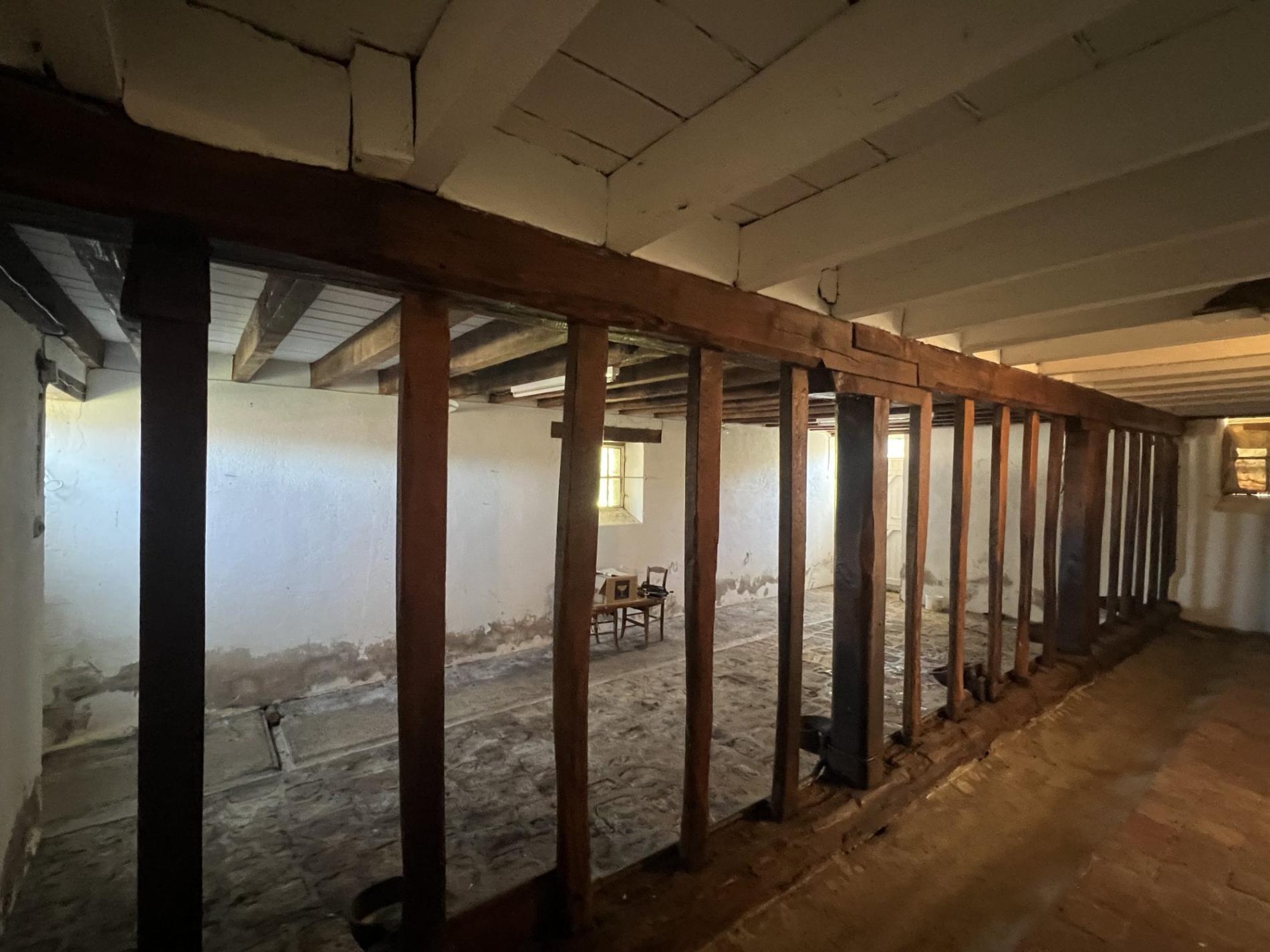 Maison de campagne avec dépendances !