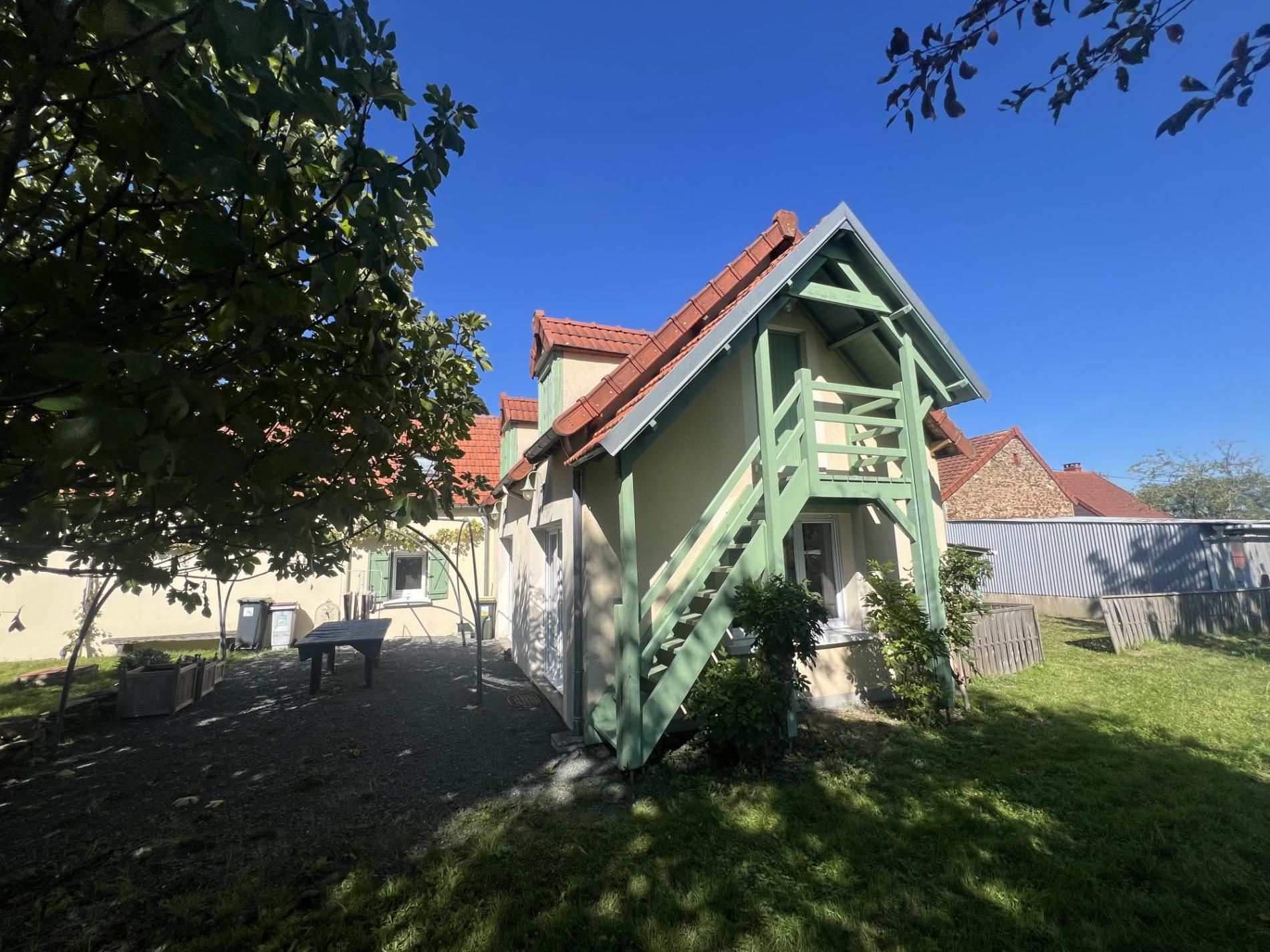 Maison de campagne. On y pose ses valises !