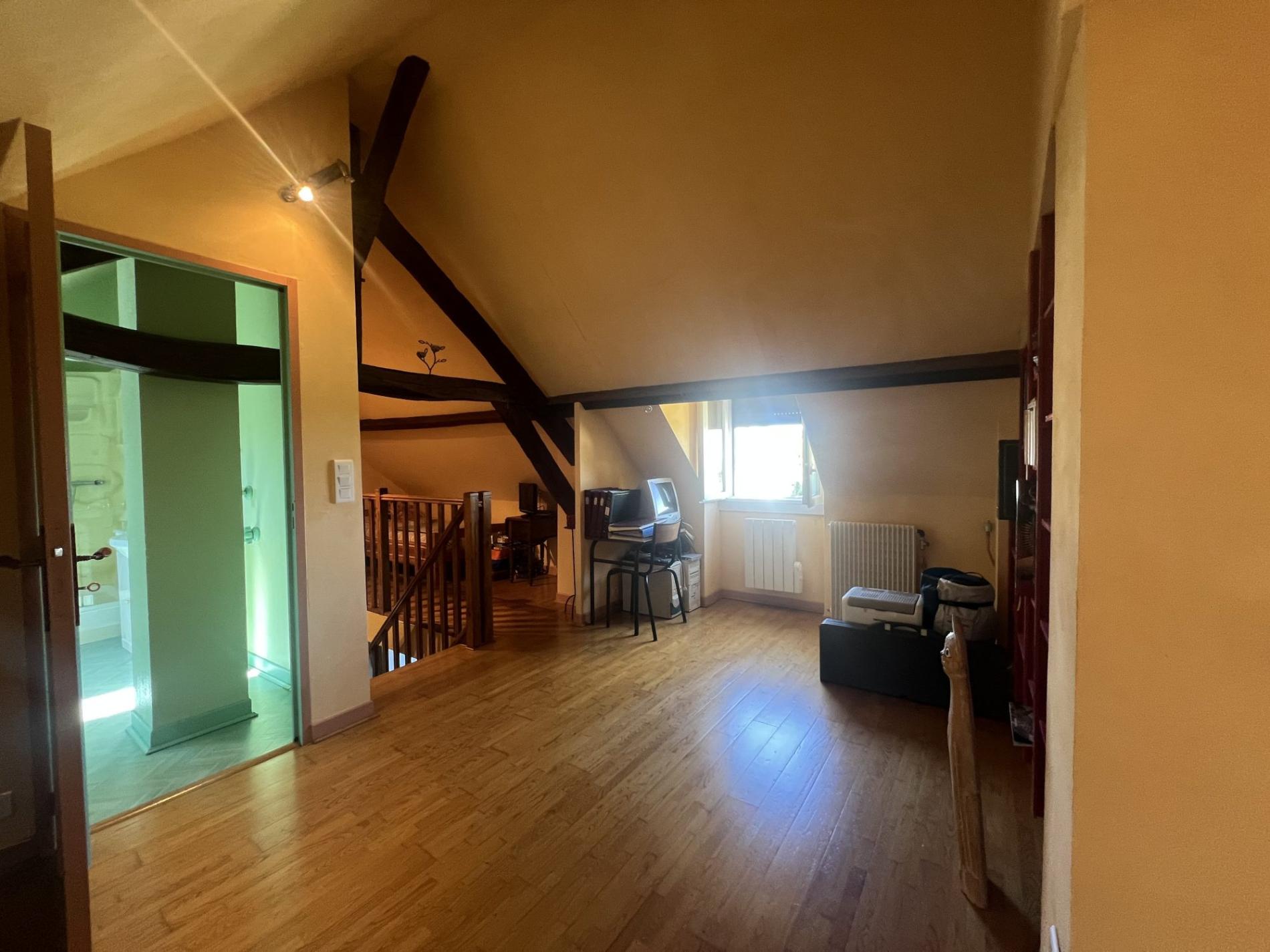 Maison de campagne. On y pose ses valises !