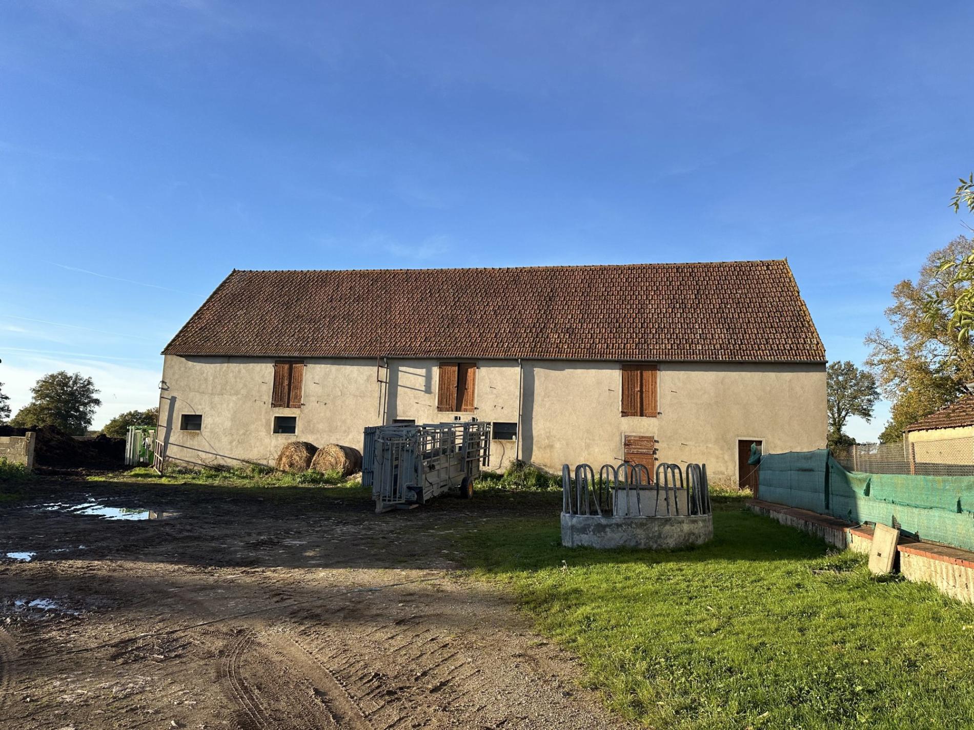 Maison de campagne sur 2 ha !