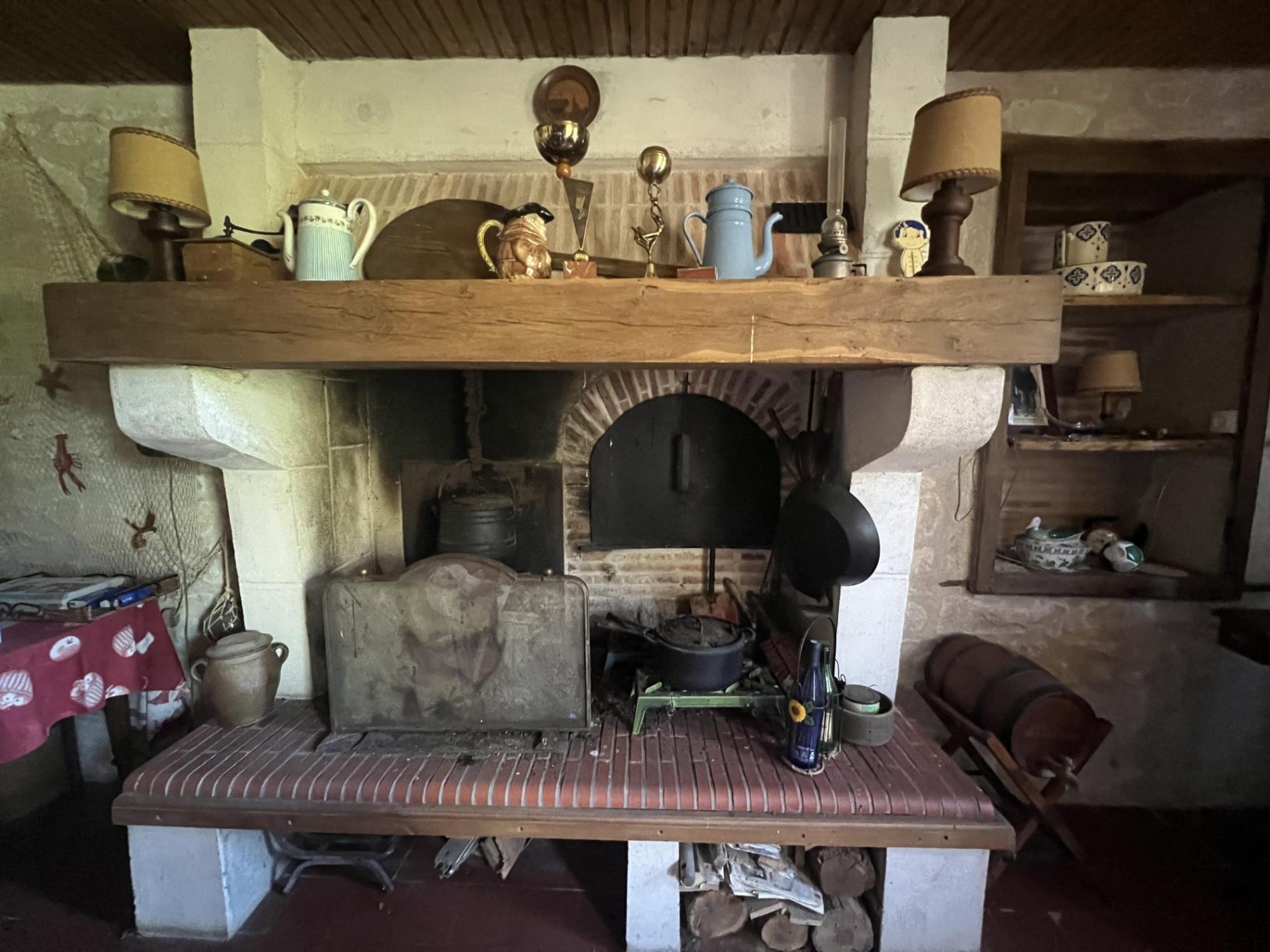 Maison de campagne avec dépendances !