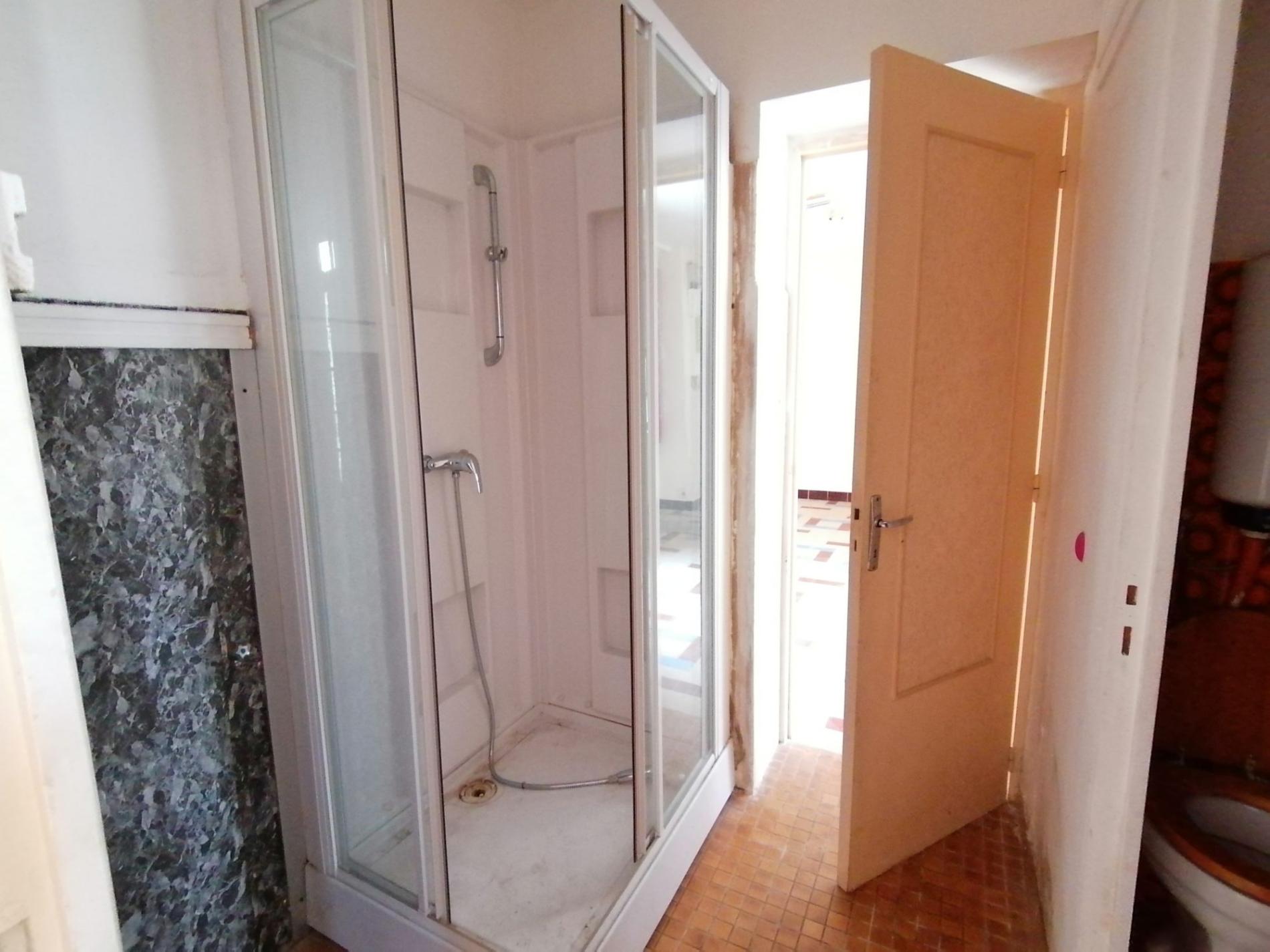 Maison de bourg avec dépendance et jardin !