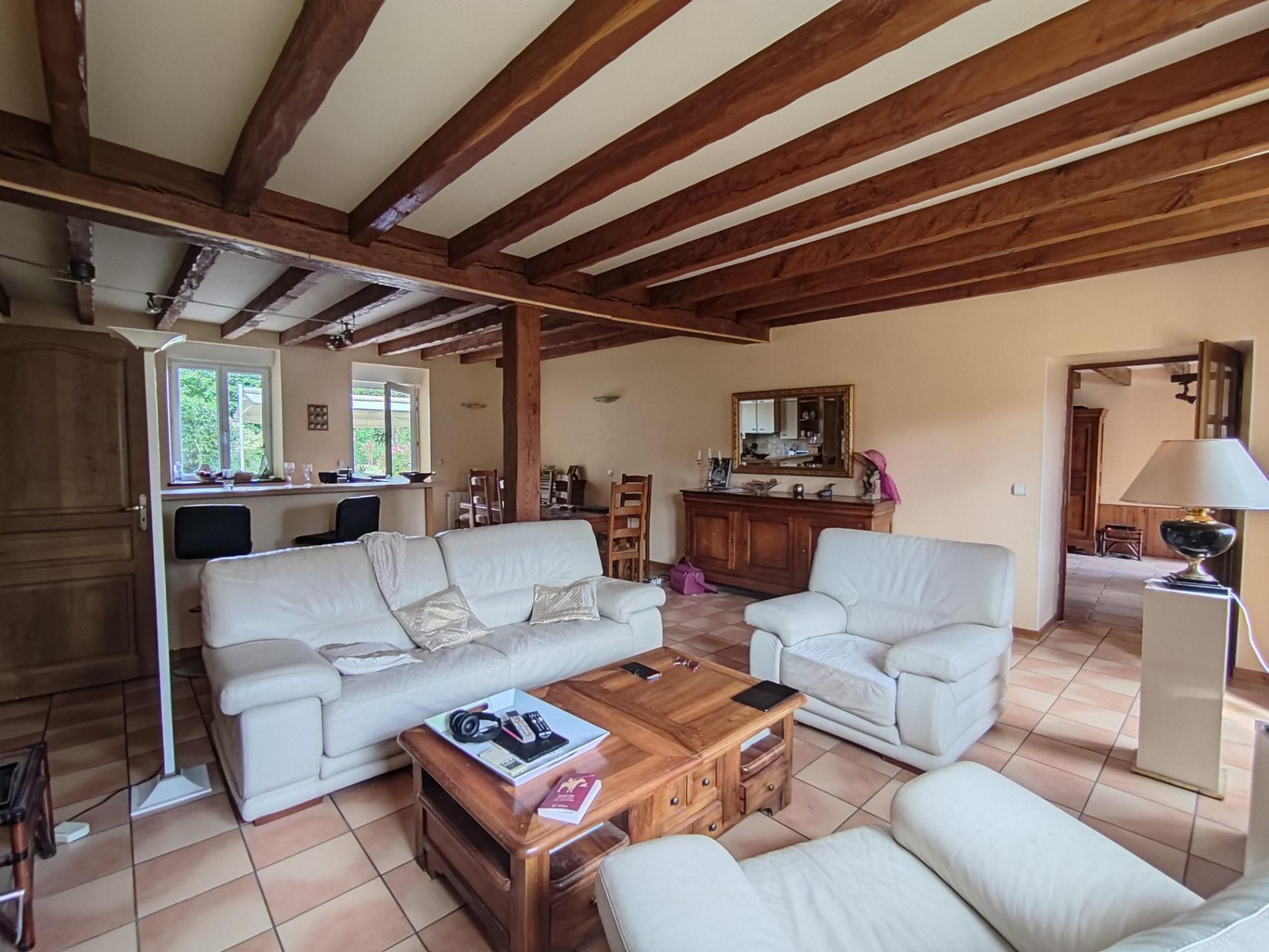 Maison de campagne avec grange à Porteau sur plus de 3ha !