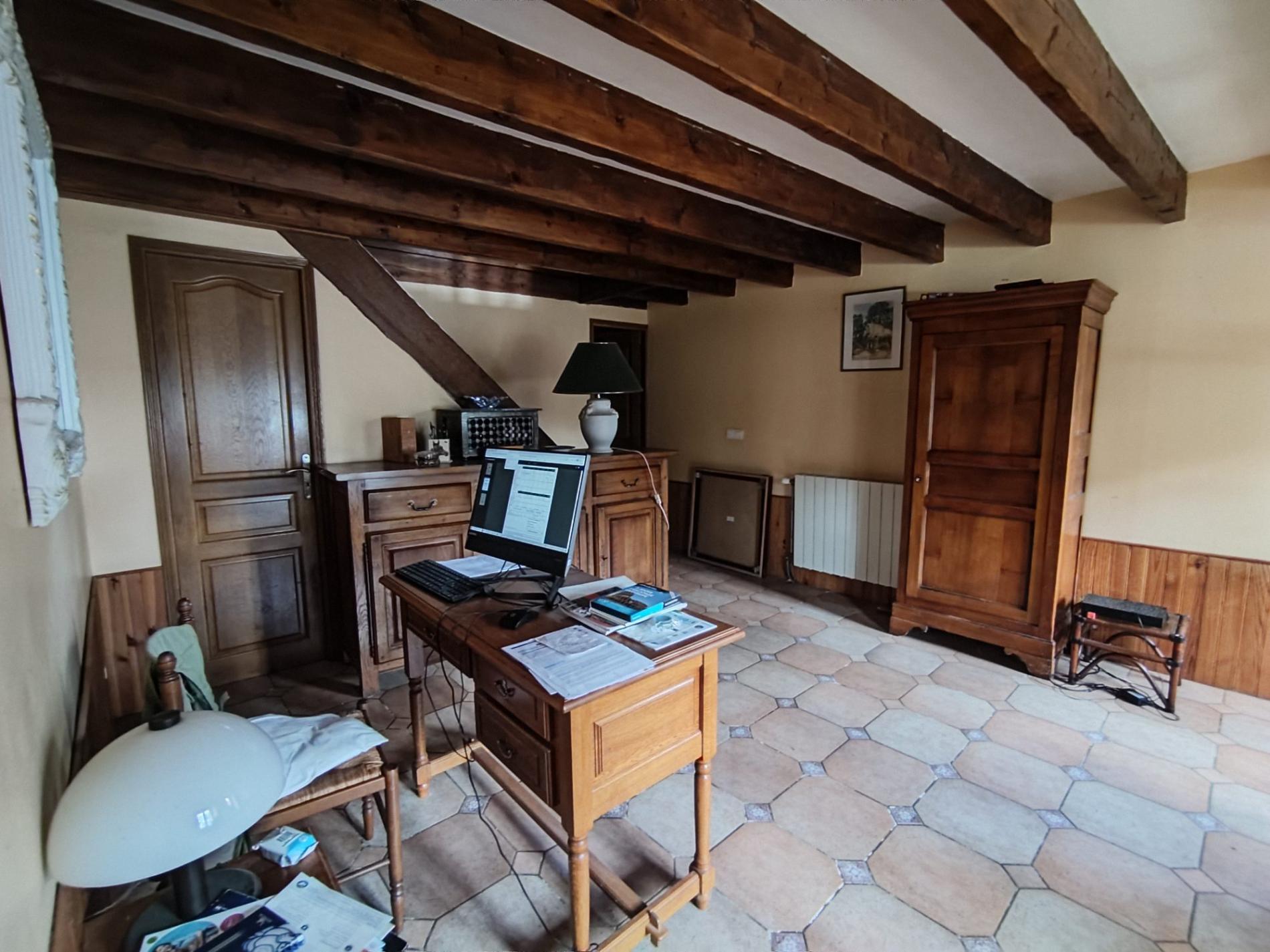 Maison de campagne avec grange à Porteau sur plus de 3ha !