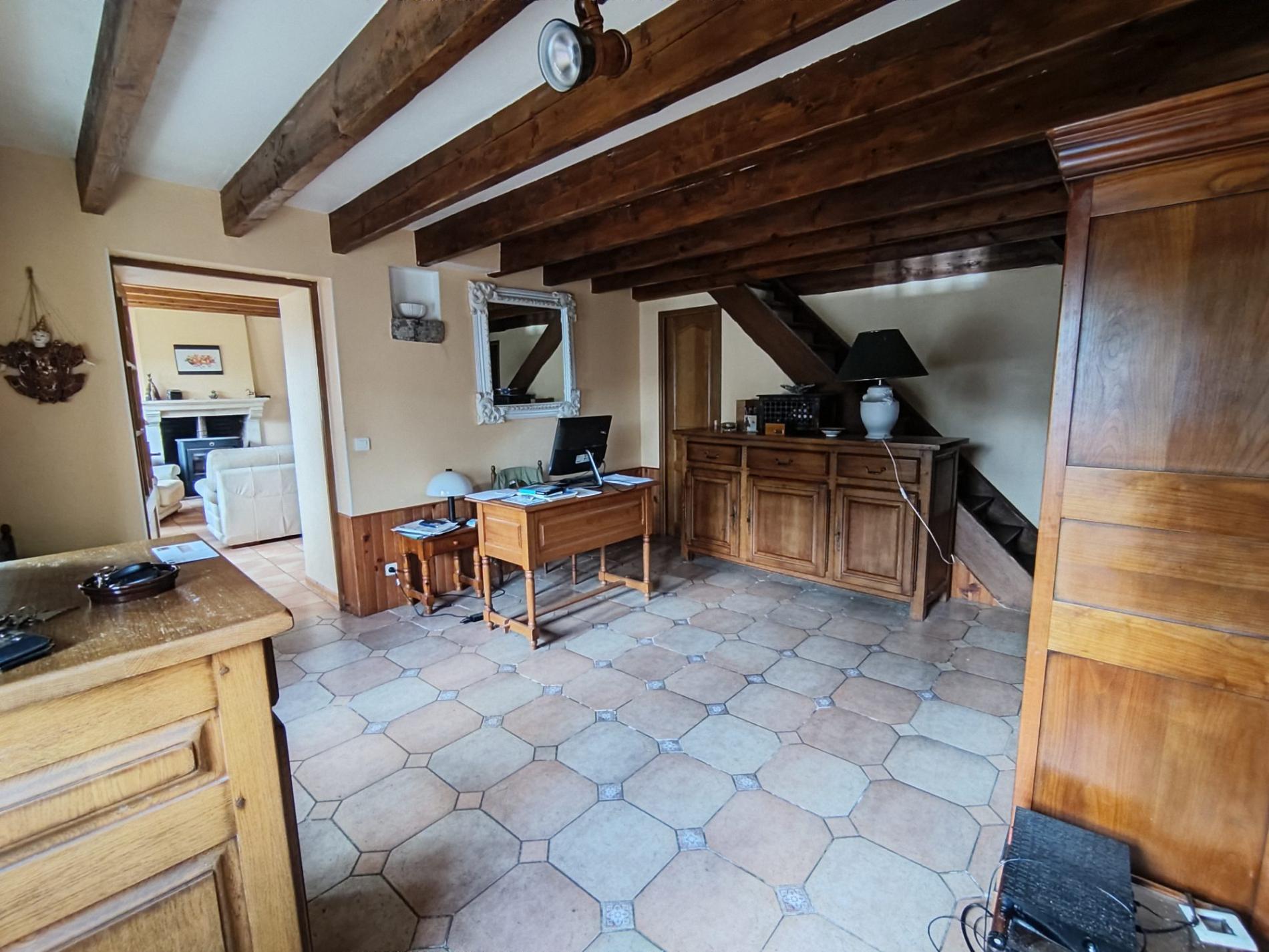 Maison de campagne avec grange à Porteau sur plus de 3ha !