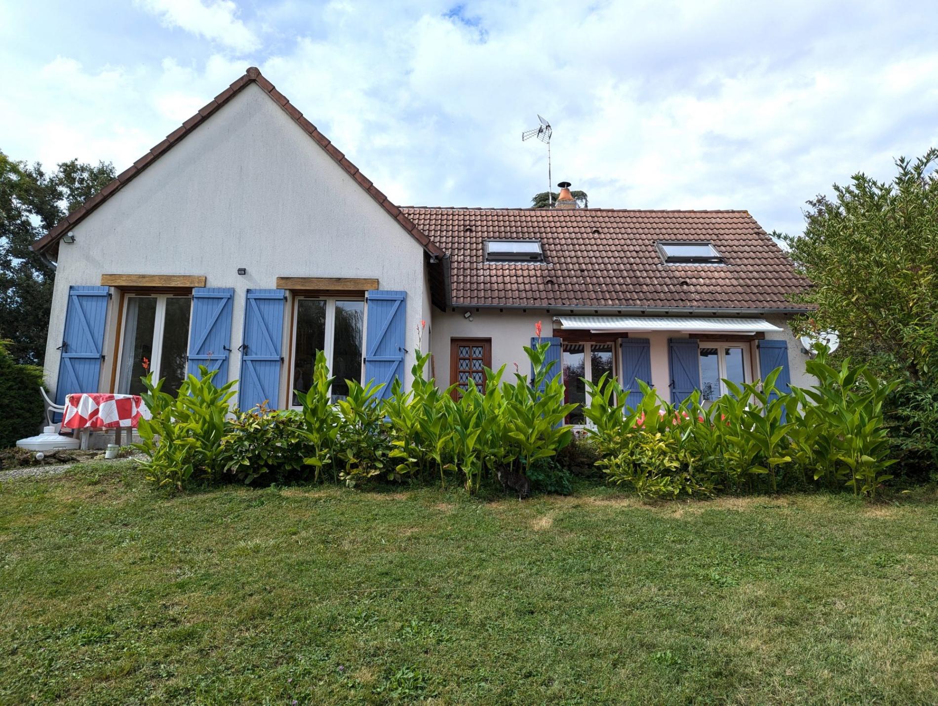 Maison de campagne sur parc arboré !