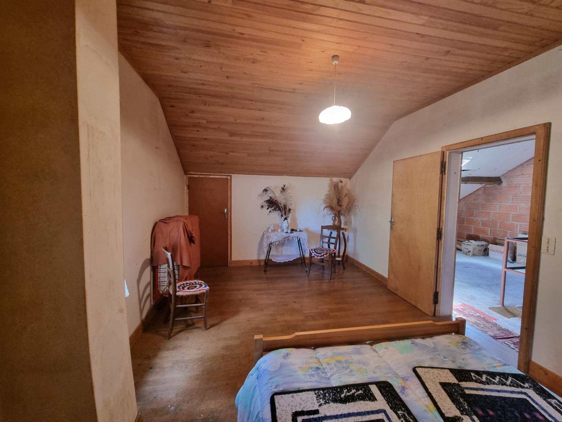 Maison à rénover avec jardin !