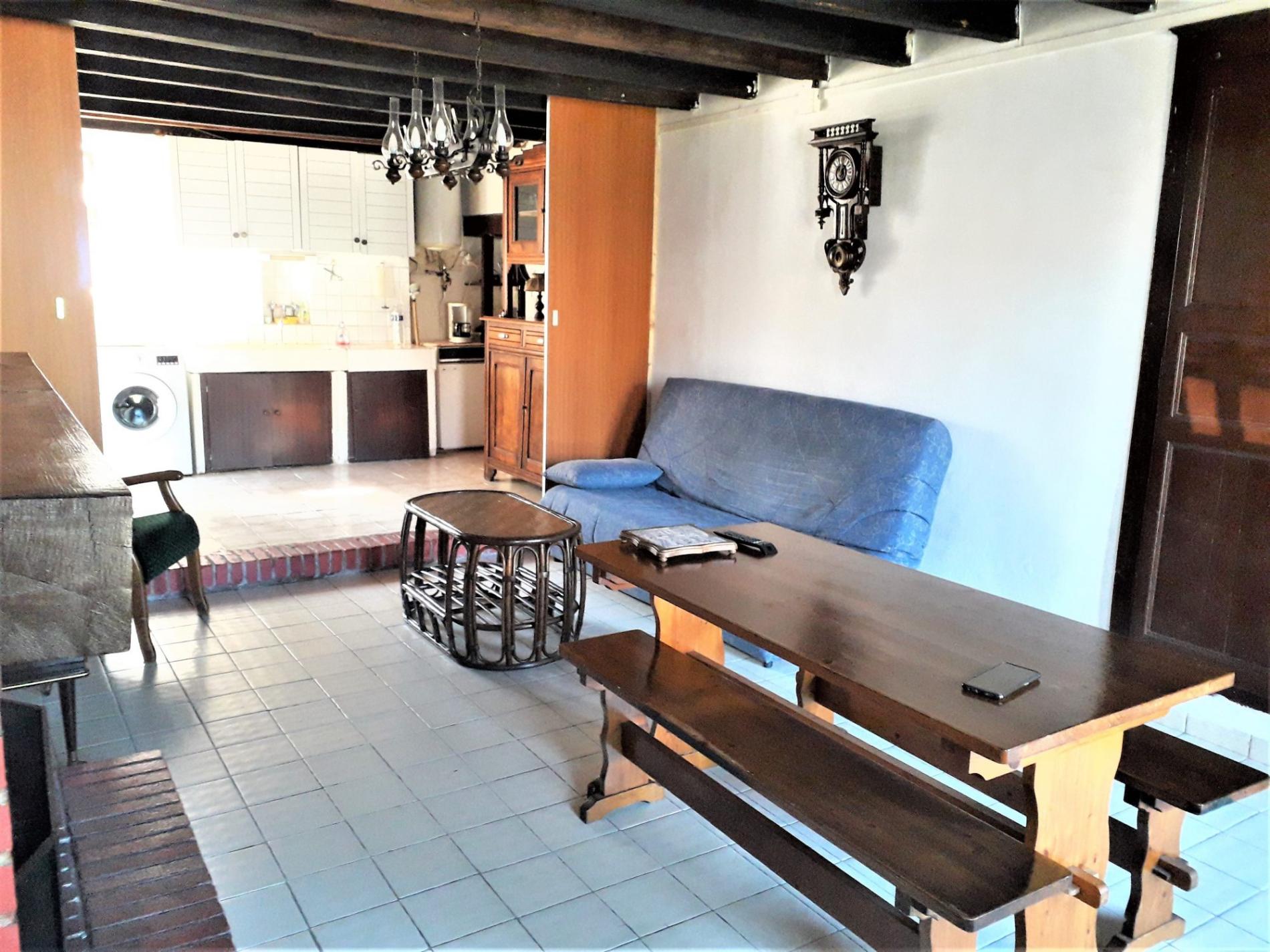 Grange avec partie aménagée !