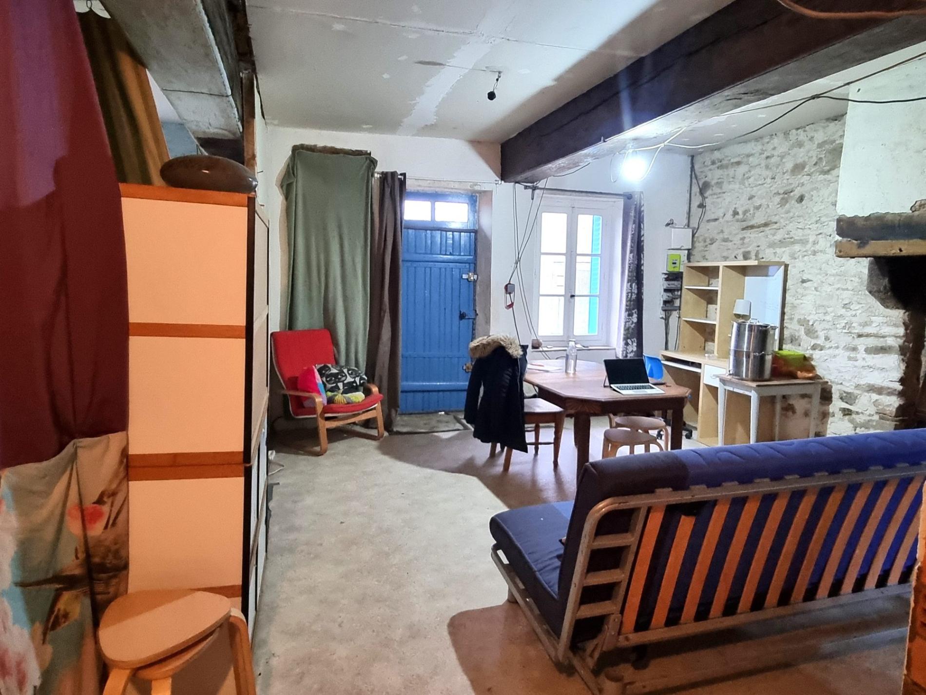 Petit corps de ferme à rénover !