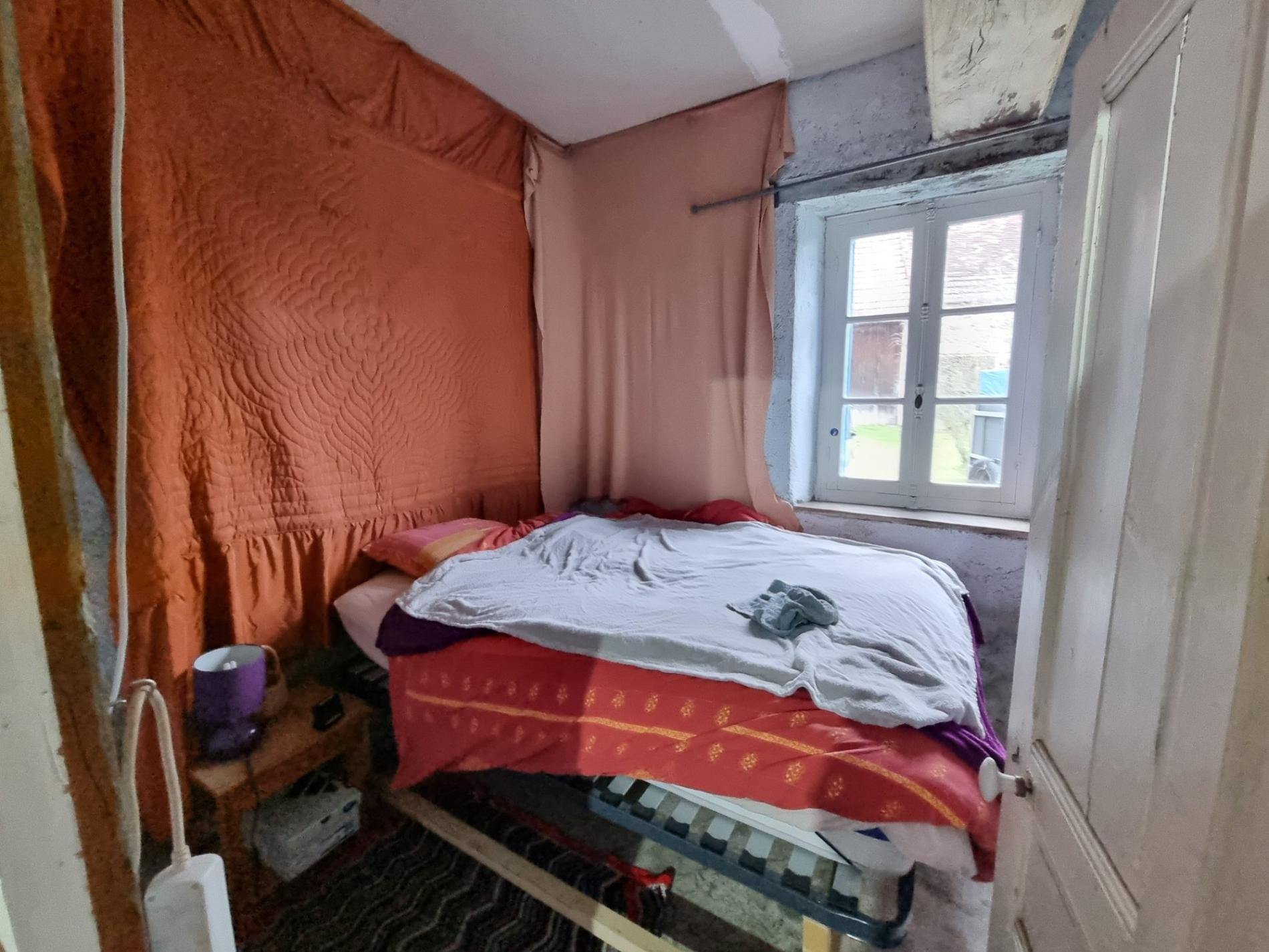 Petit corps de ferme à rénover !