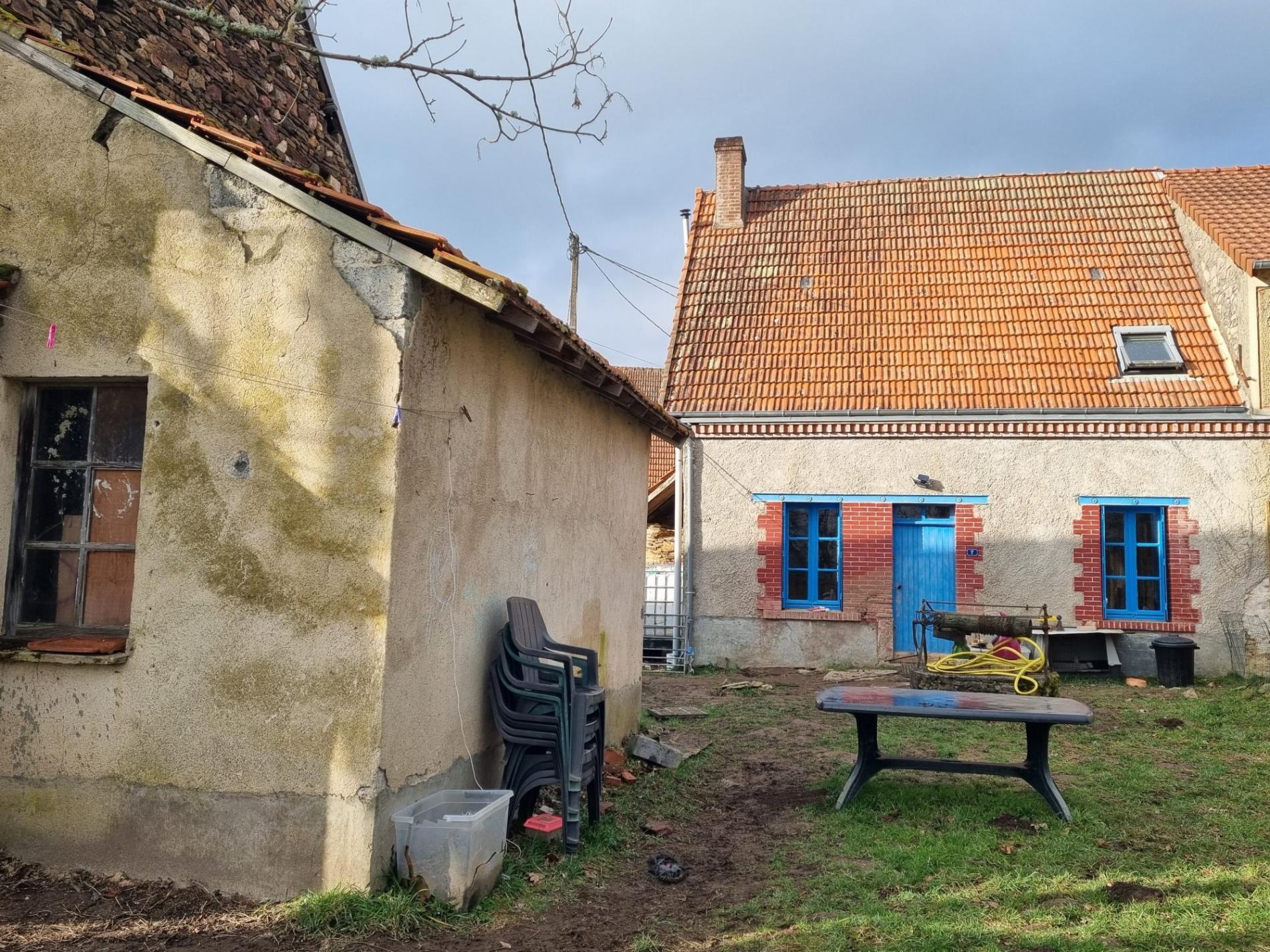 Petit corps de ferme à rénover !