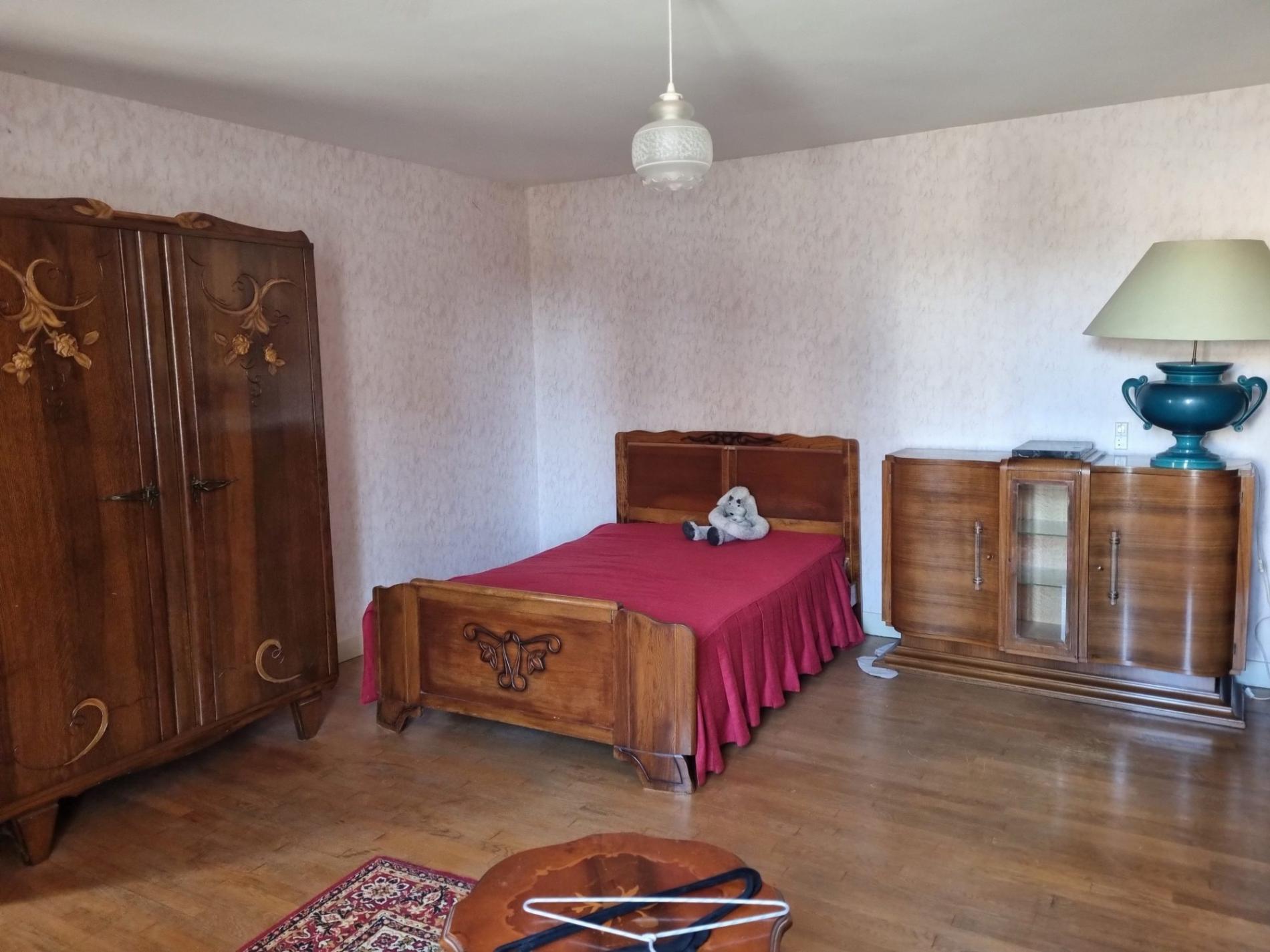 Maison de plain pied avec jardin et garage !