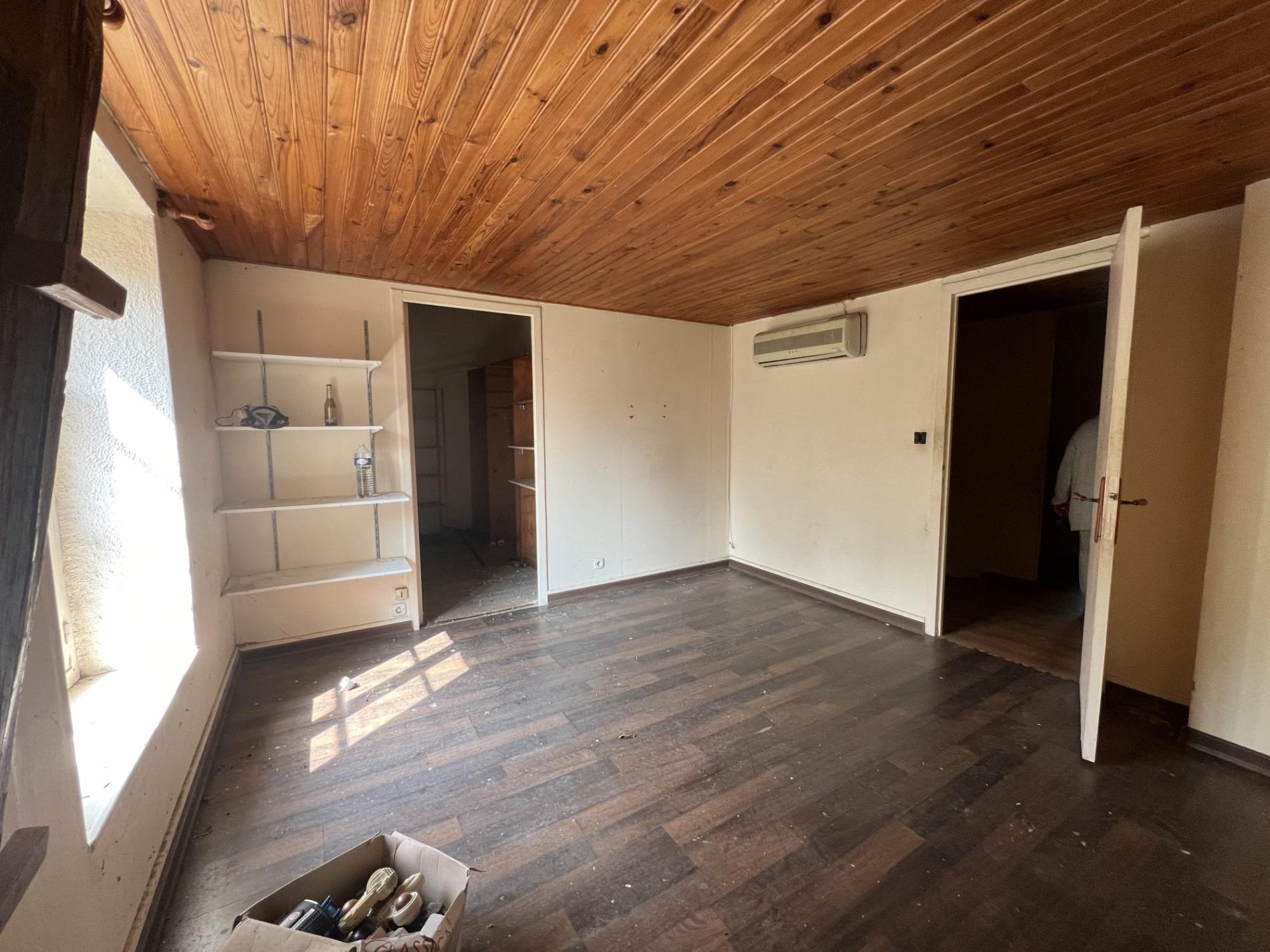 Maison de maître sur plus de 7ha de terrain !