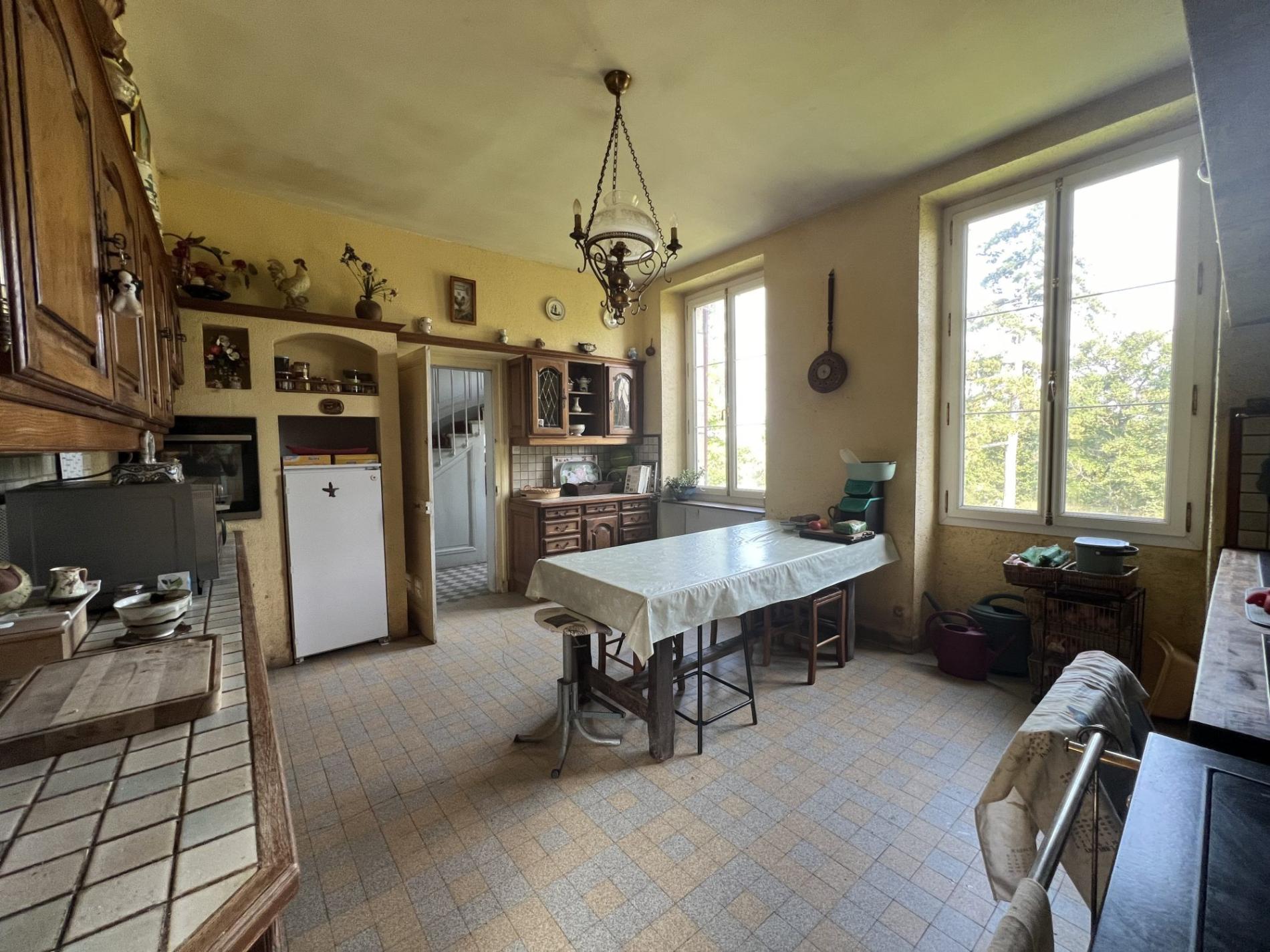 Maison de maître sur plus de 7ha de terrain !