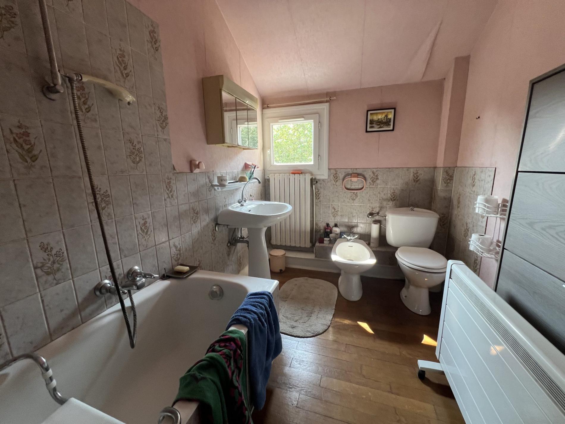 Maison de maître sur plus de 7ha de terrain !