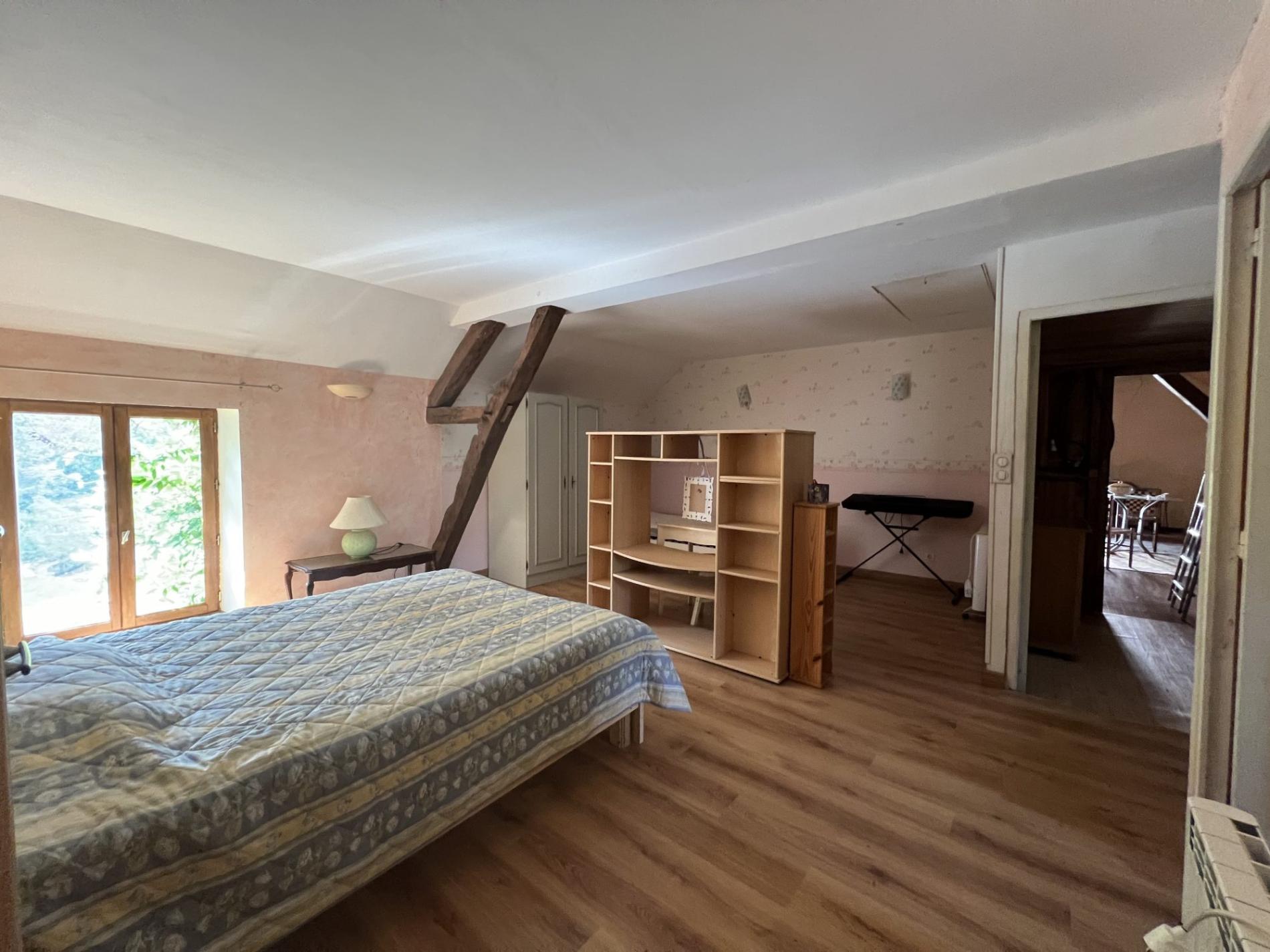 Maison de maître sur plus de 7ha de terrain !