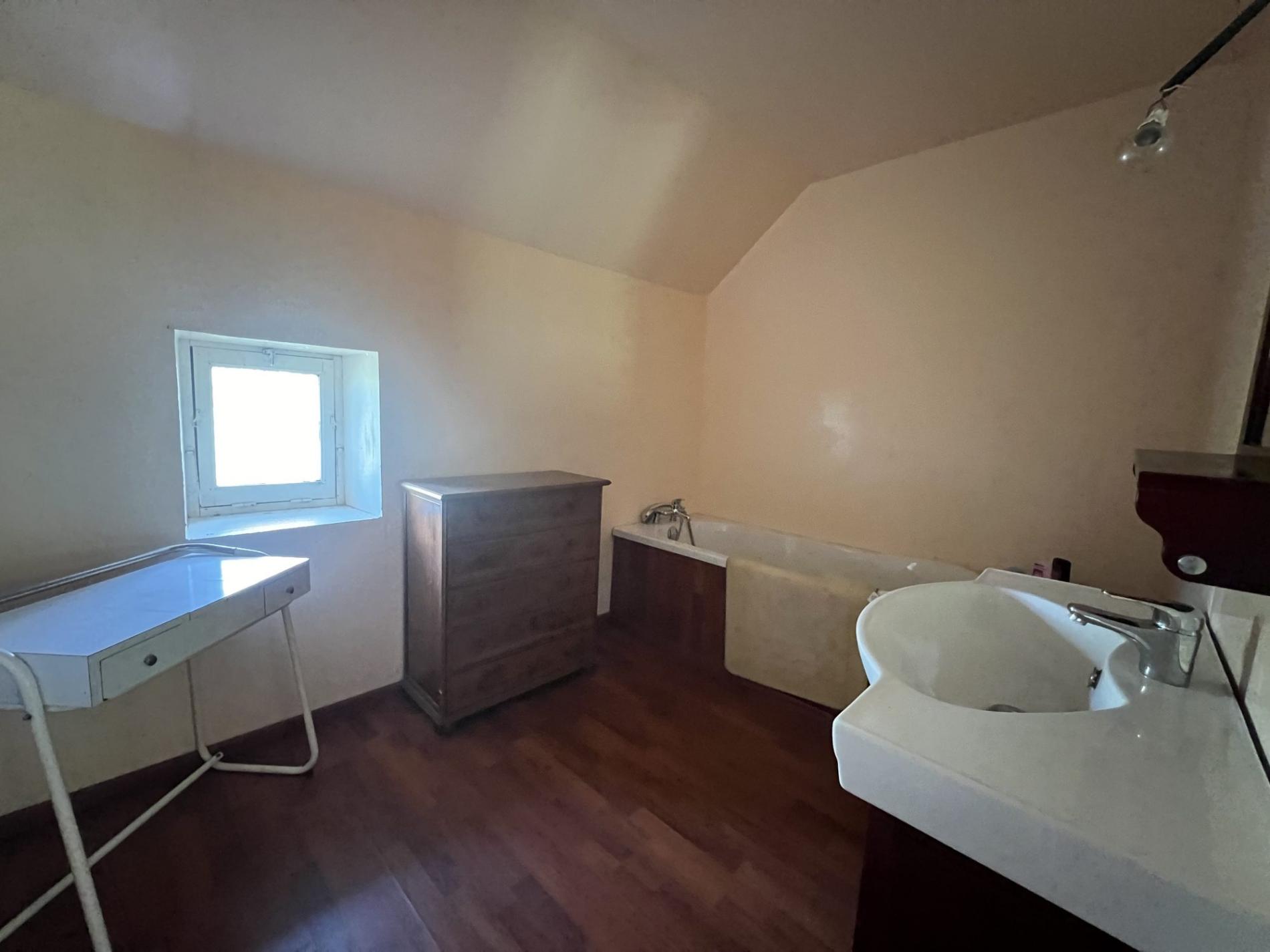 Maison de maître sur plus de 7ha de terrain !