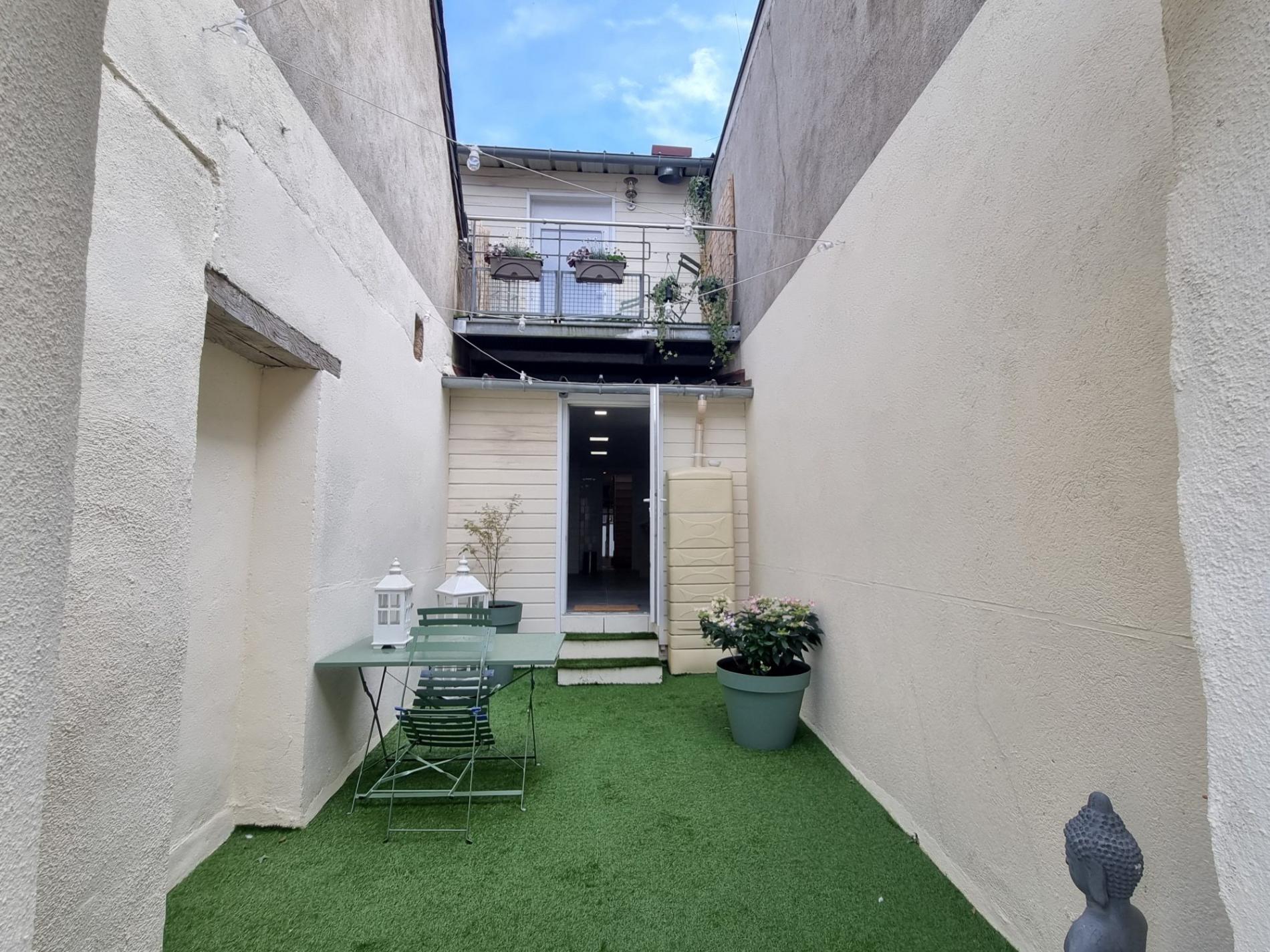 Jolie maison rénovée au coeur du centre ville !