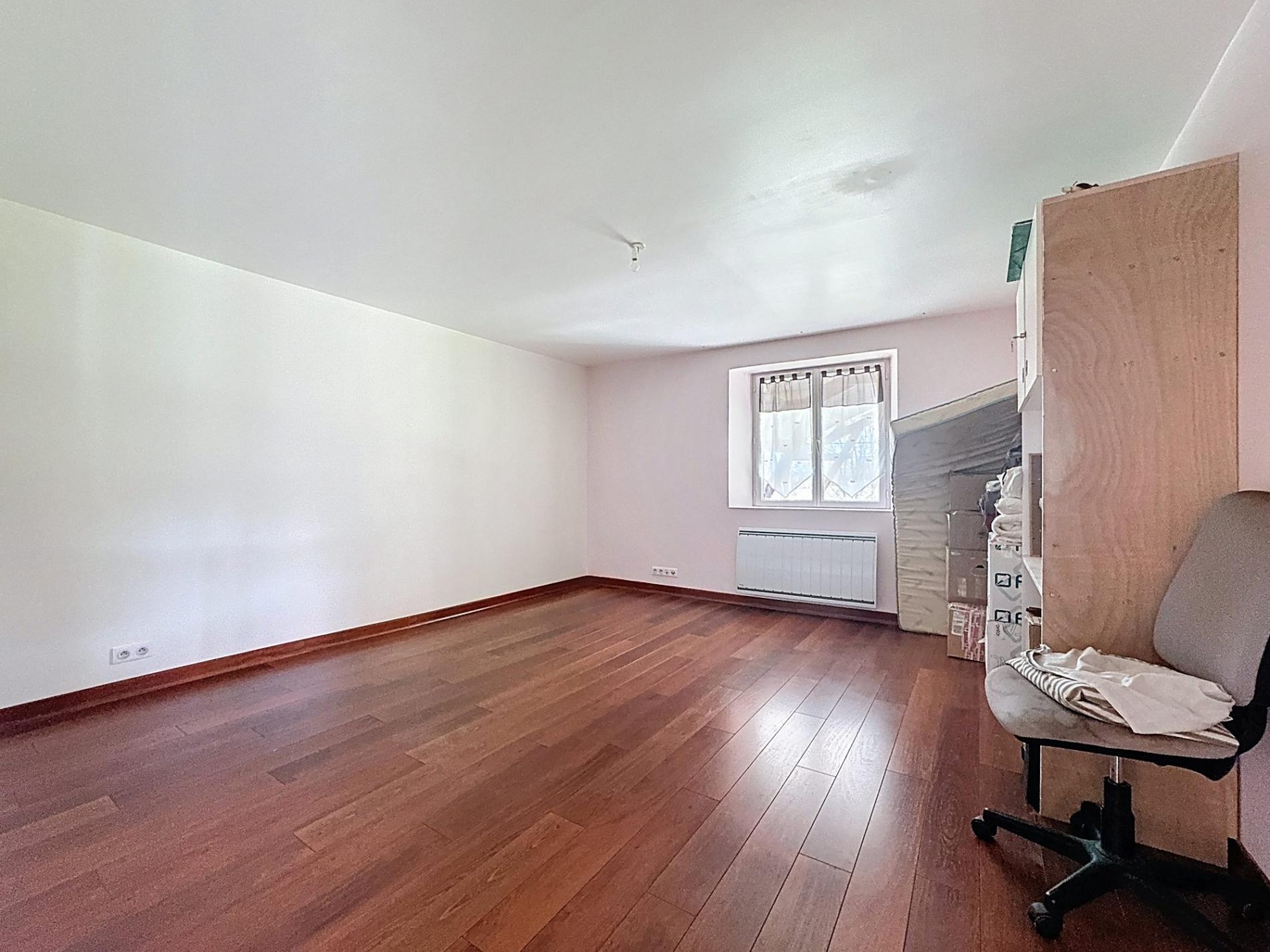 Maison lumineuse et confortable !