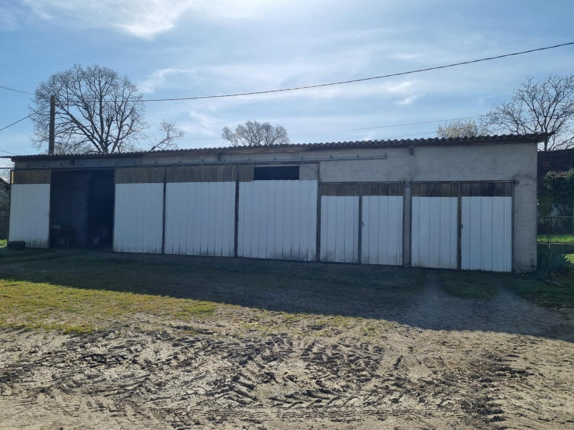 Ancien corps de ferme !