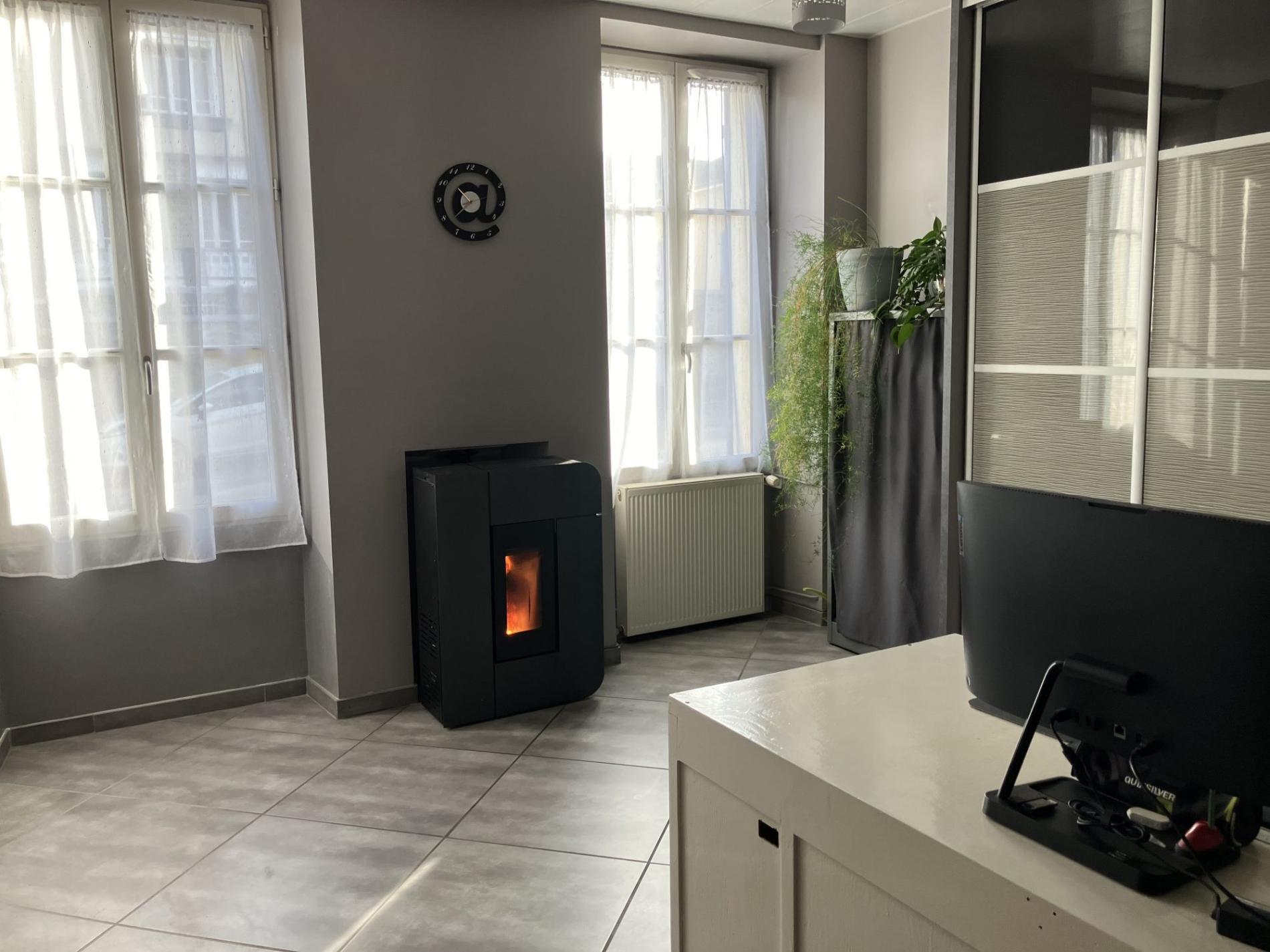 Belle maison de ville avec jardin et dépendances !