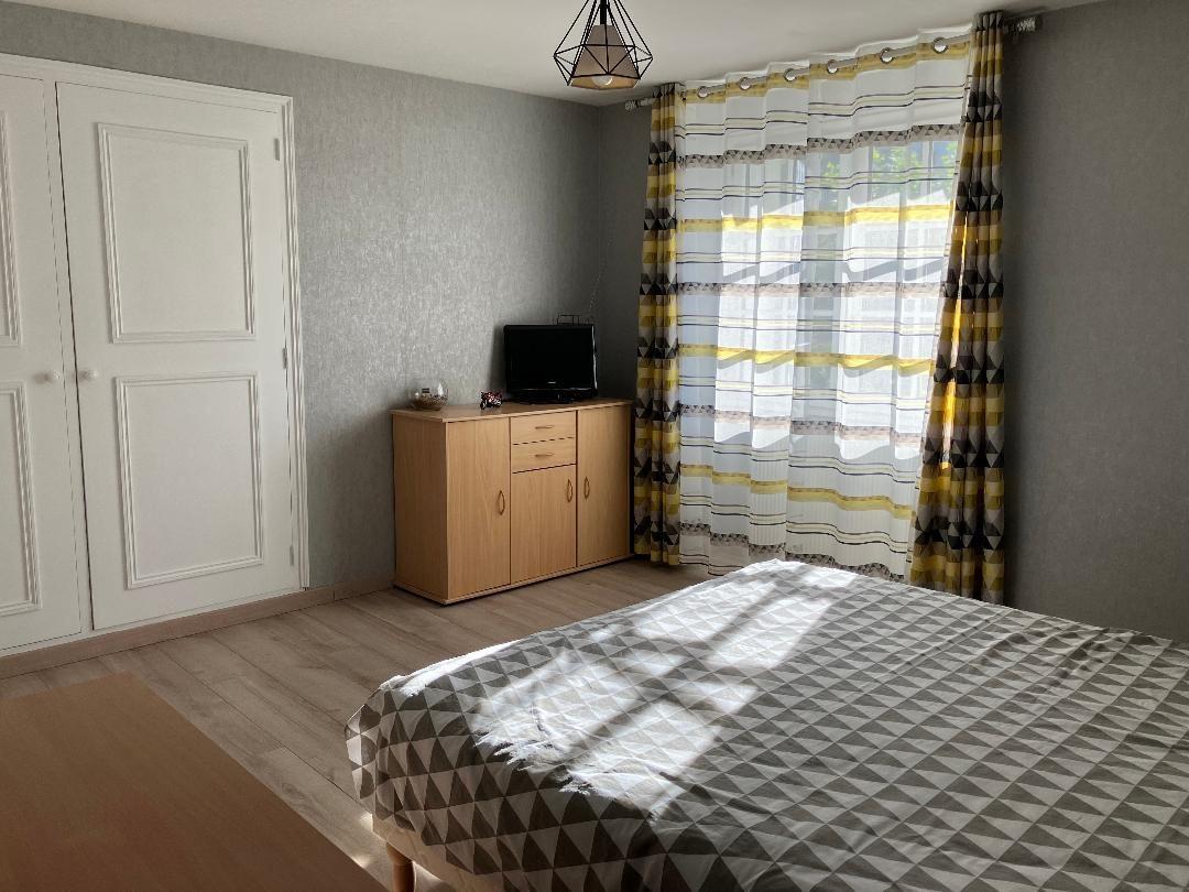 Belle maison de ville avec jardin et dépendances !