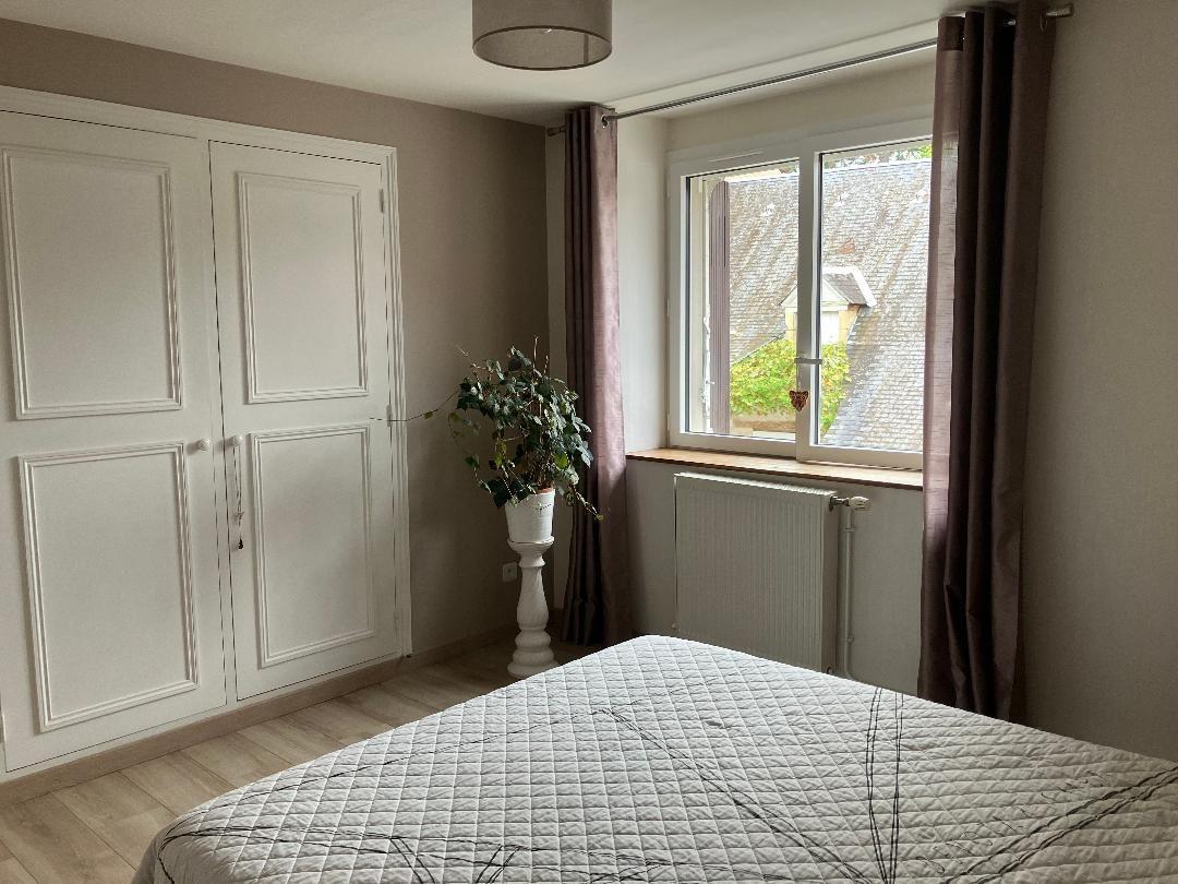 Belle maison de ville avec jardin et dépendances !