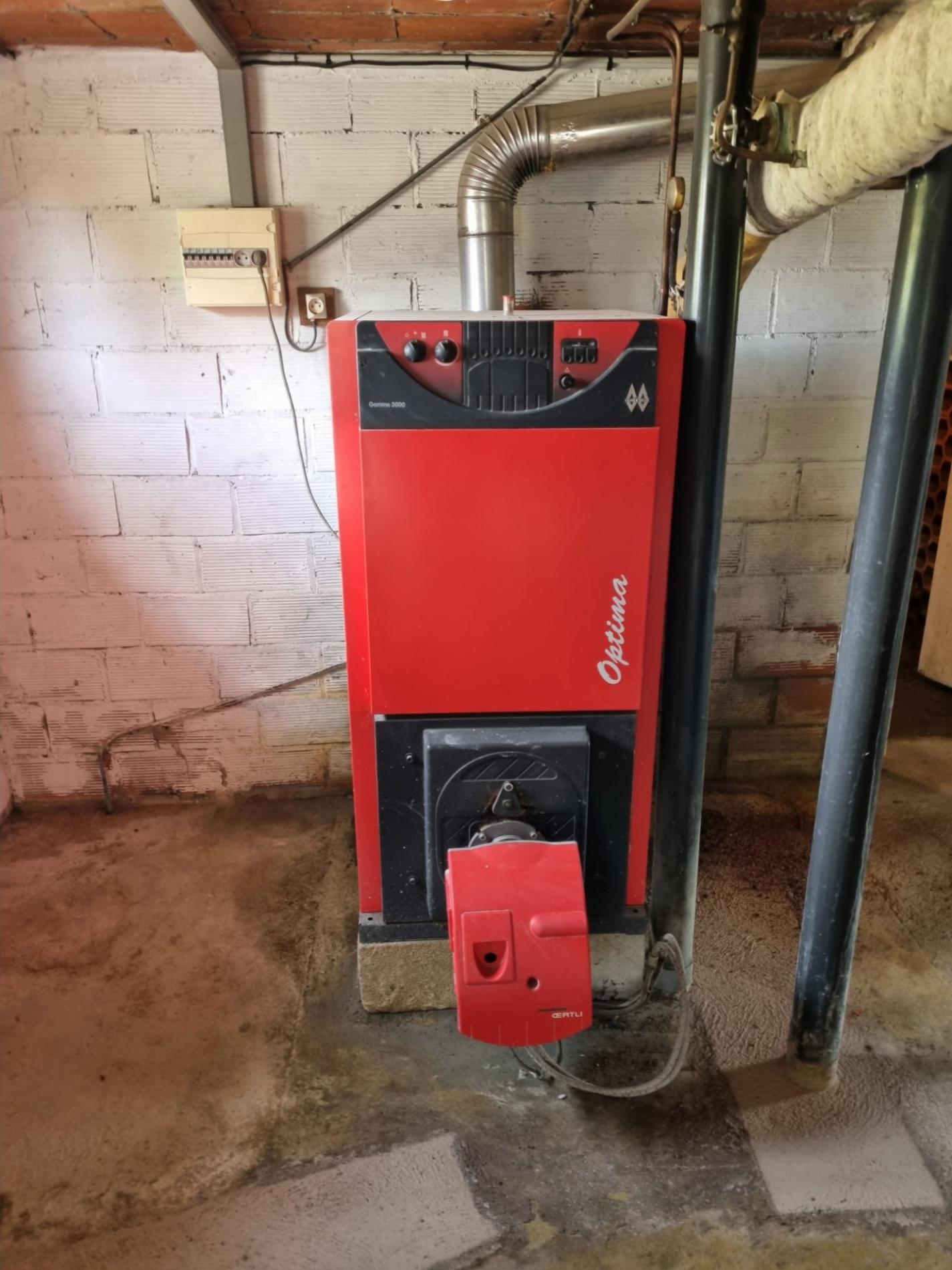 Jolie maison à rénover proche commodités !