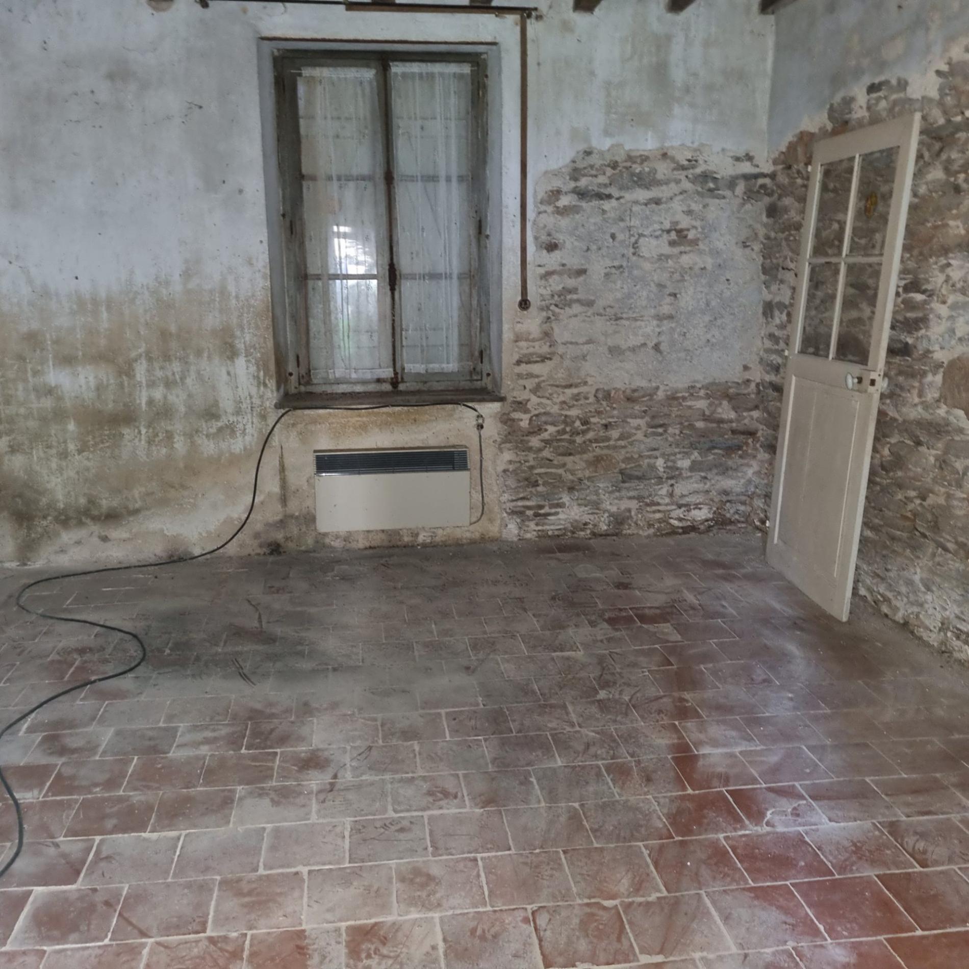 Maison avec grange à porteau !