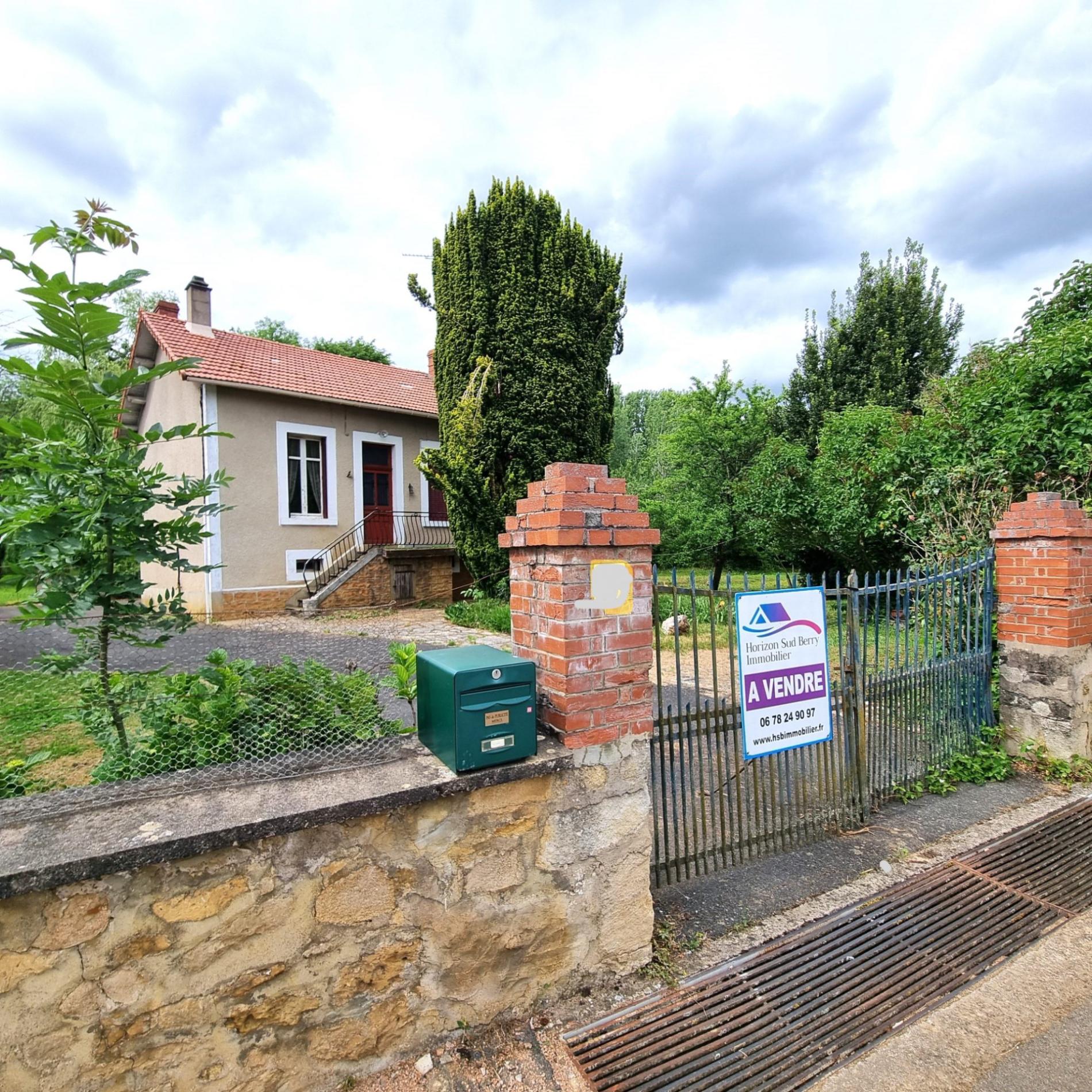 Maison de bourg à rénover !