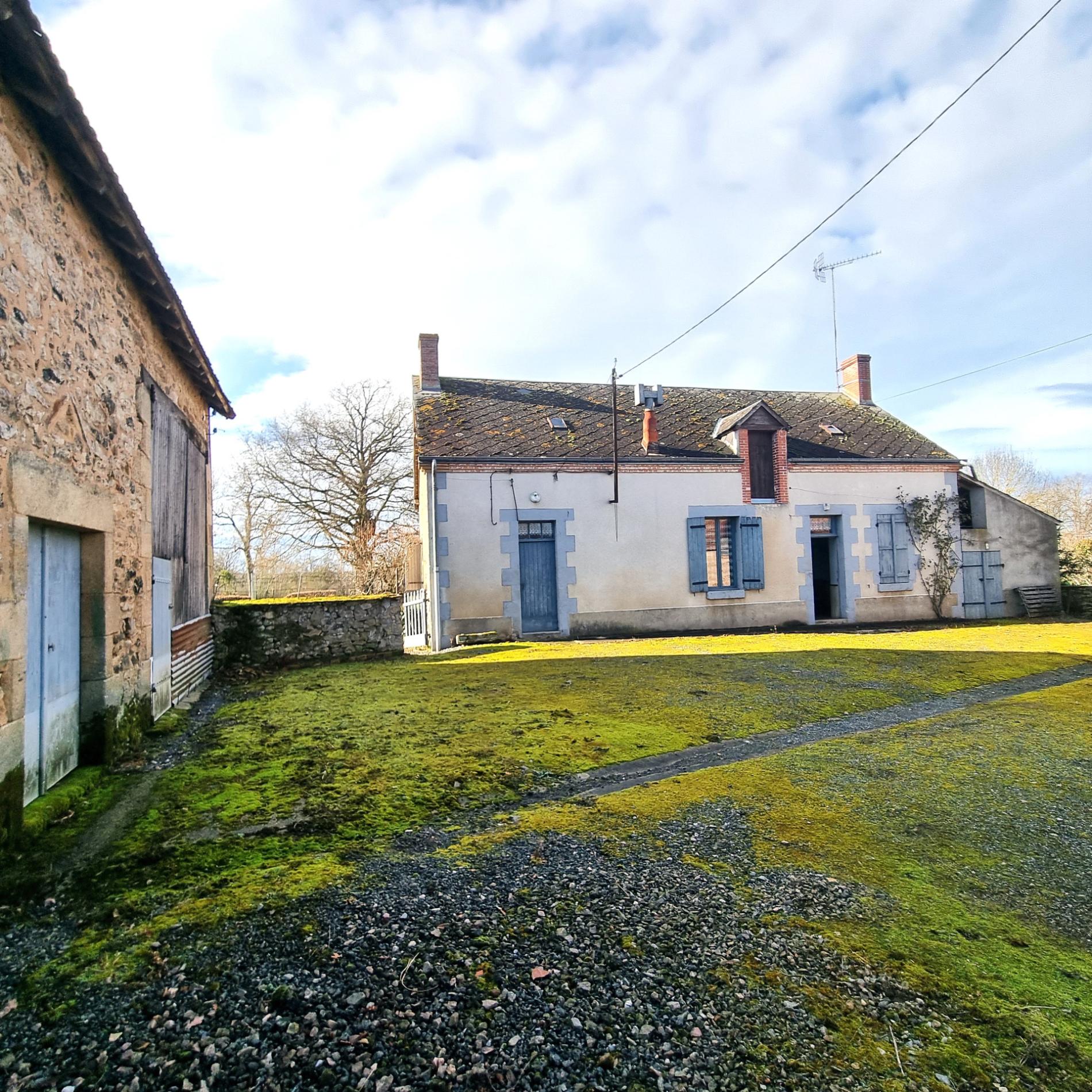 Ancien corps de ferme à rénover !