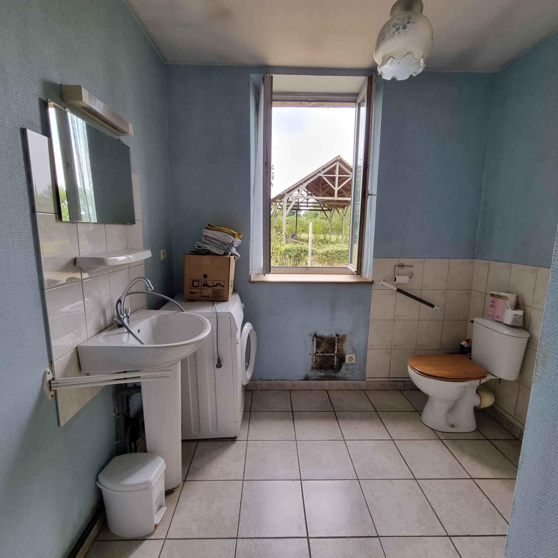 Ancien corps de ferme à rénover !