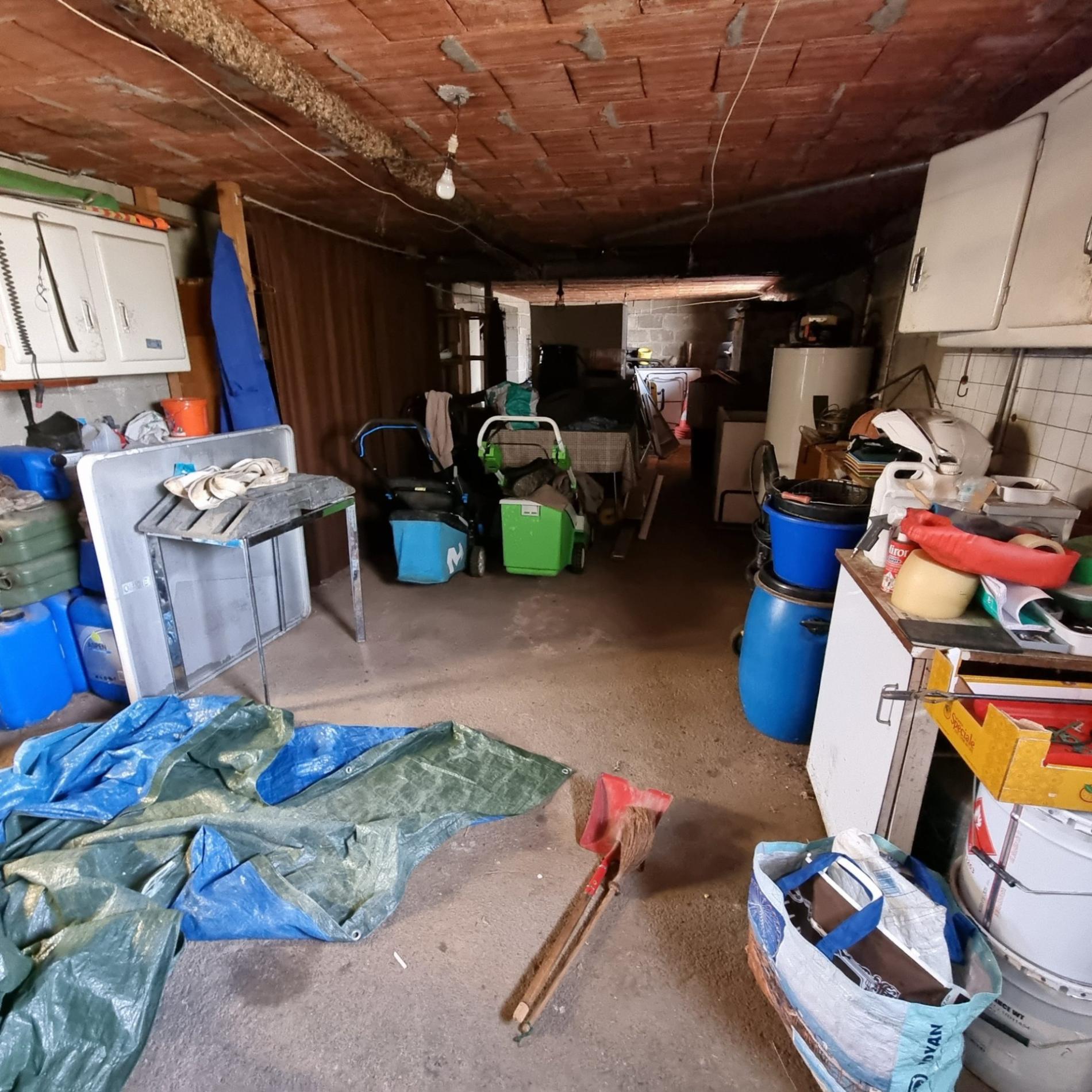 Maison de ville mitoyenne !