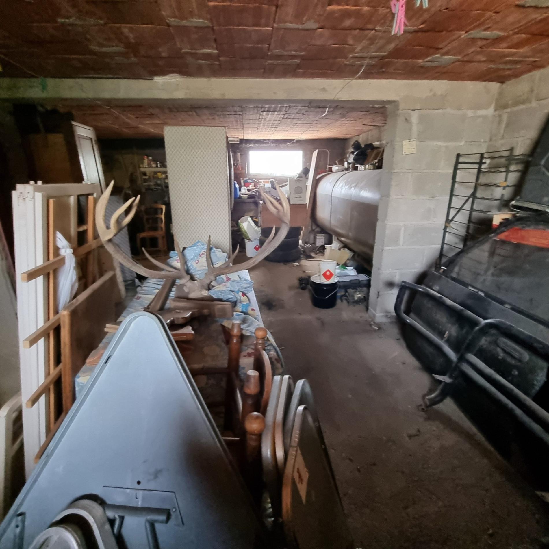 Maison de ville mitoyenne !