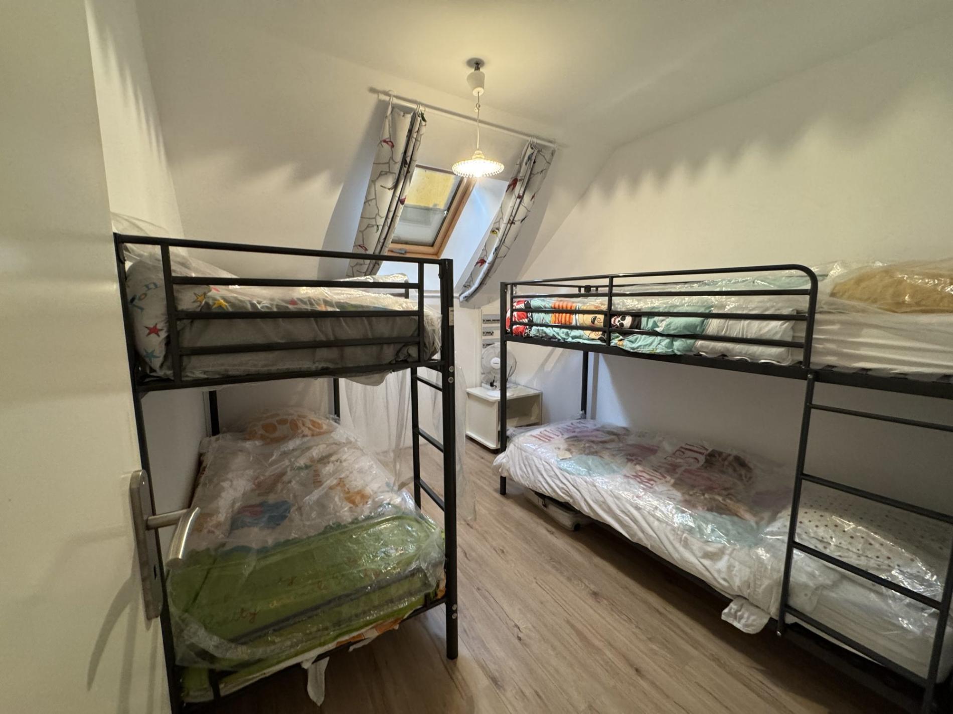 Ensemble immobilie de 2 maisons prêtes à vivre, sans voisin proche !