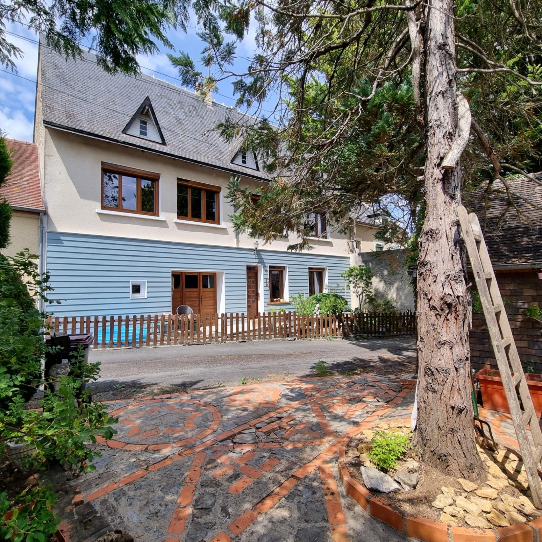 Maison de ville avec jardin !